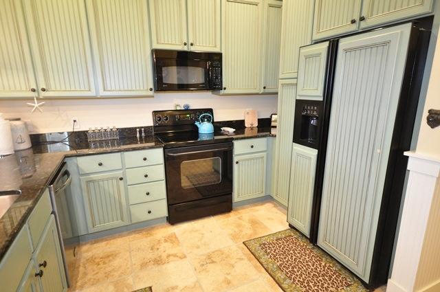 BUNGALOS AT SANDESTIN - Residential