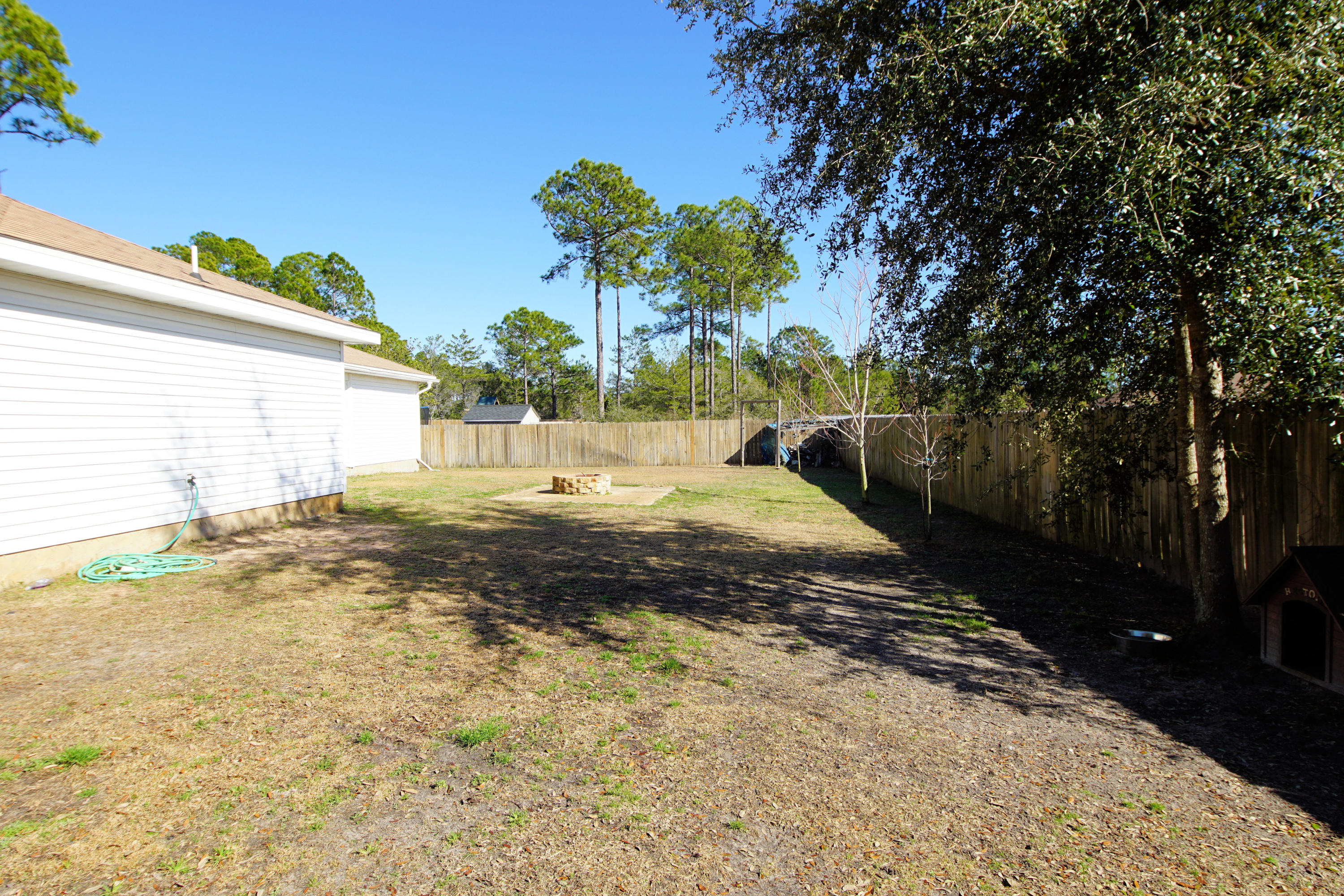 NAVARRE S/D 2ND ADDN - Residential