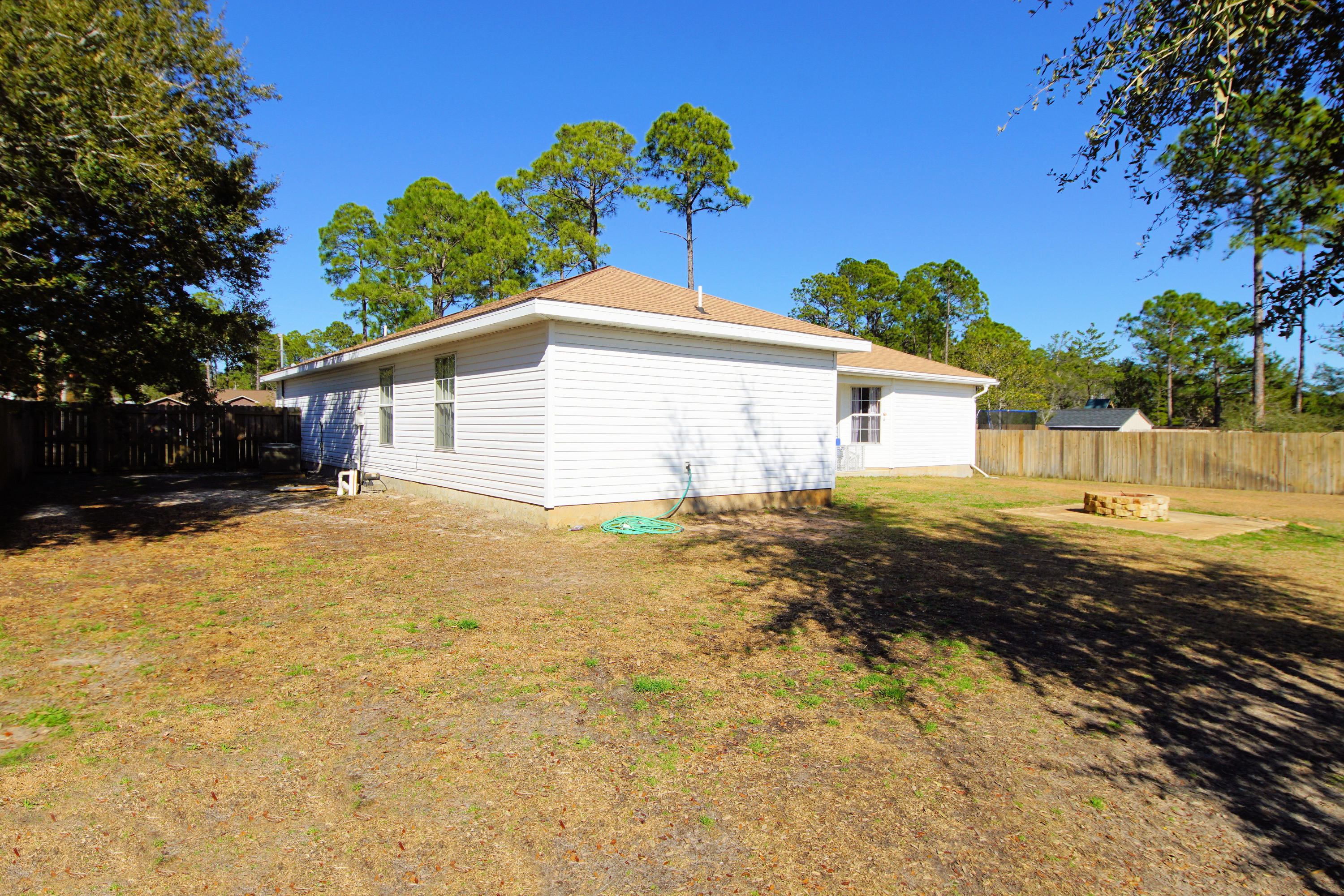 NAVARRE S/D 2ND ADDN - Residential