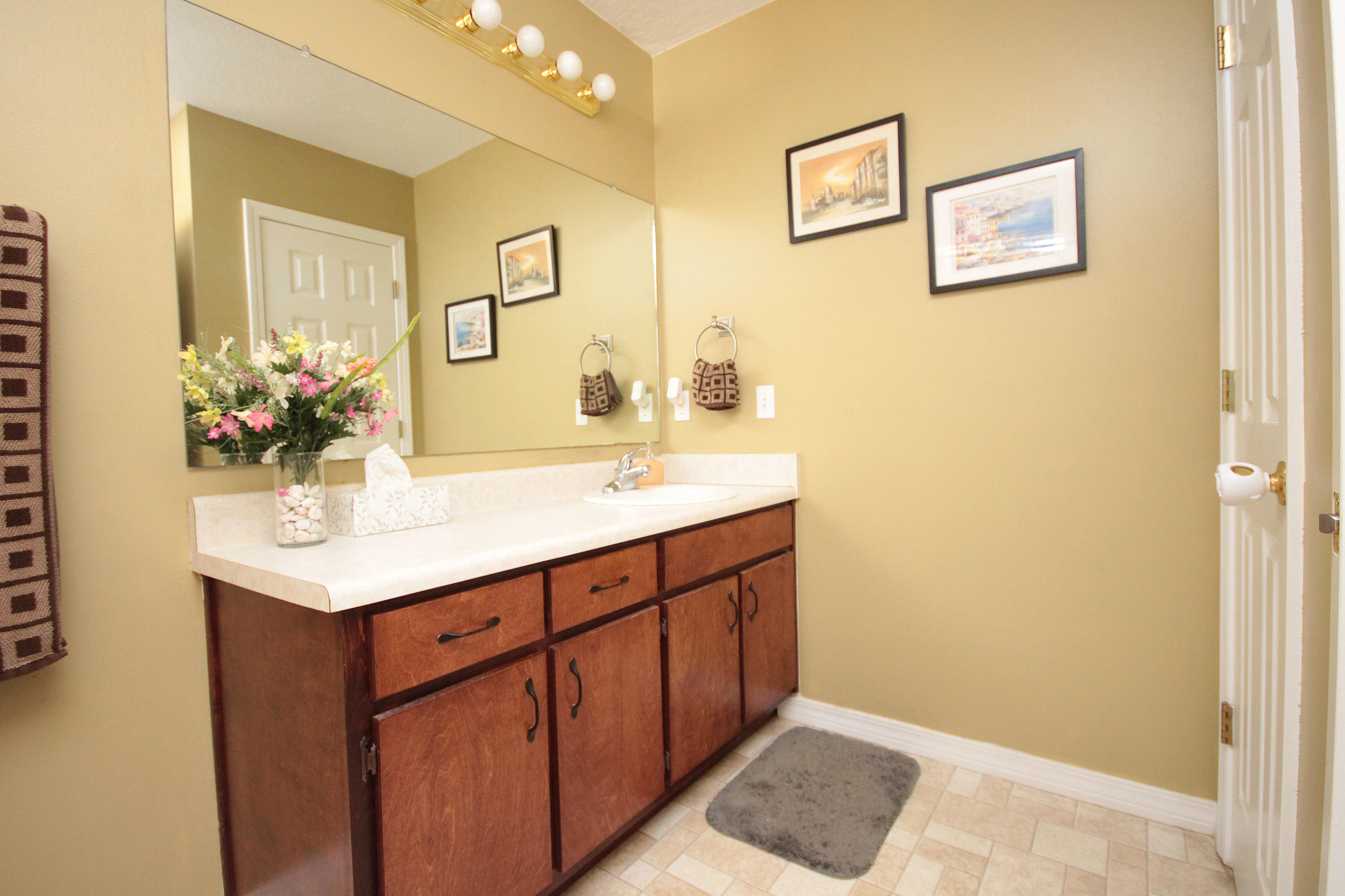 NAVARRE S/D 2ND ADDN - Residential