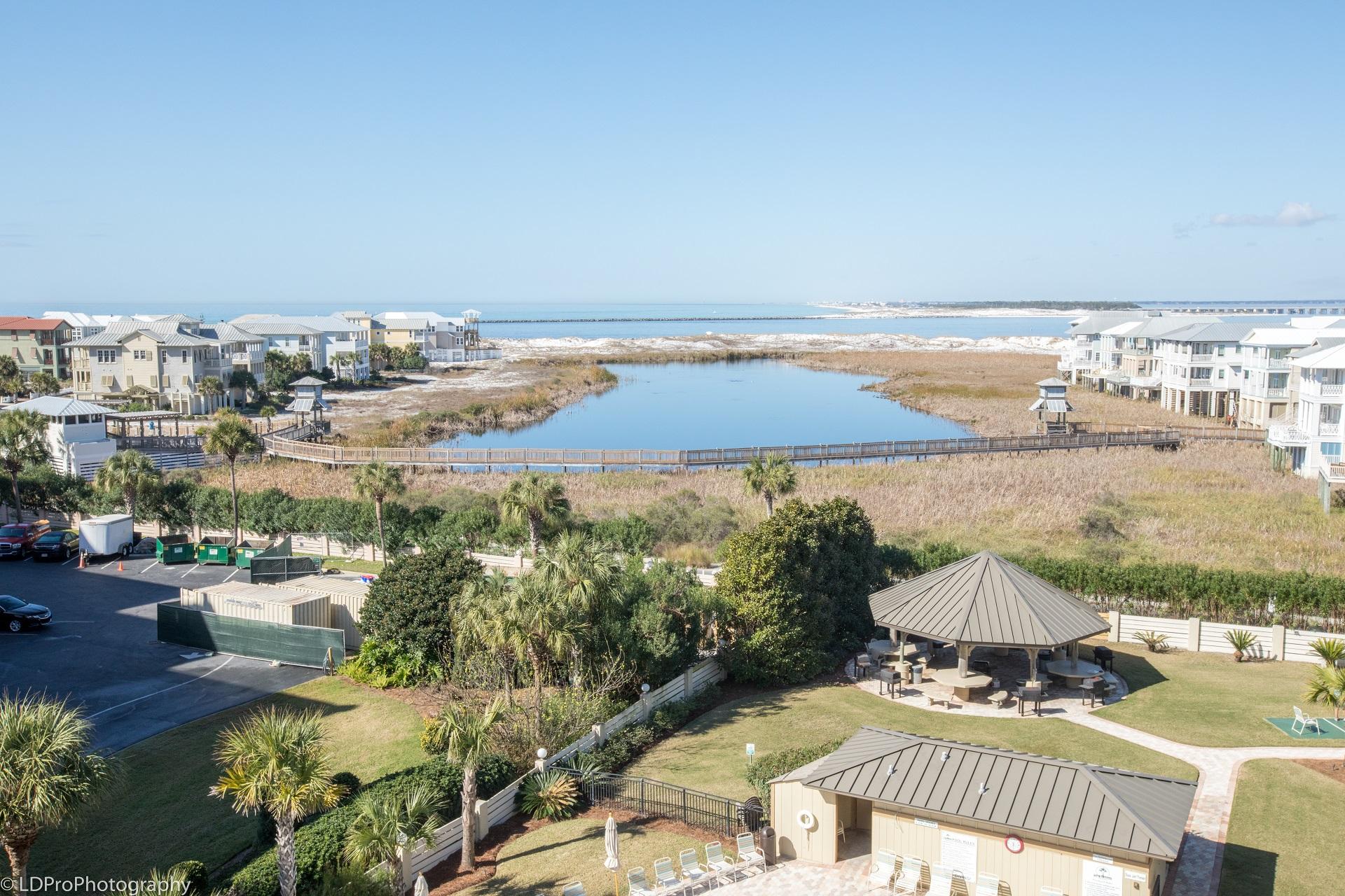 ISLANDER CONDO PH 2 - Residential