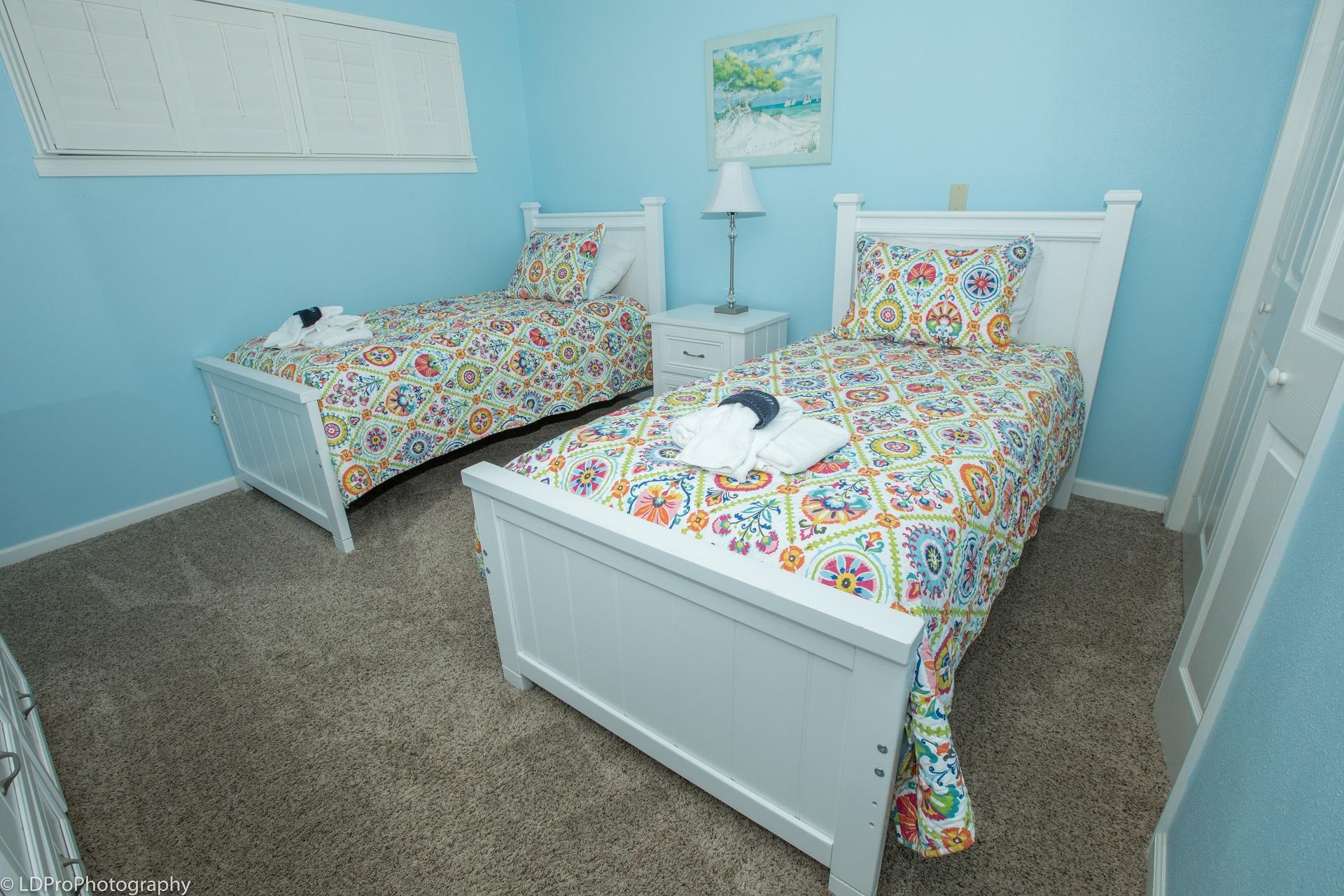 ISLANDER CONDO PH 2 - Residential