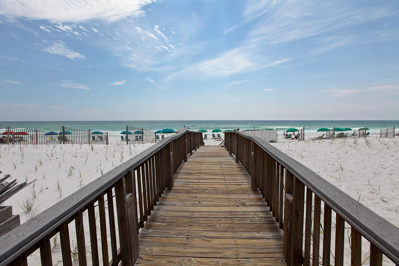 ISLANDER CONDO PH 2 - Residential