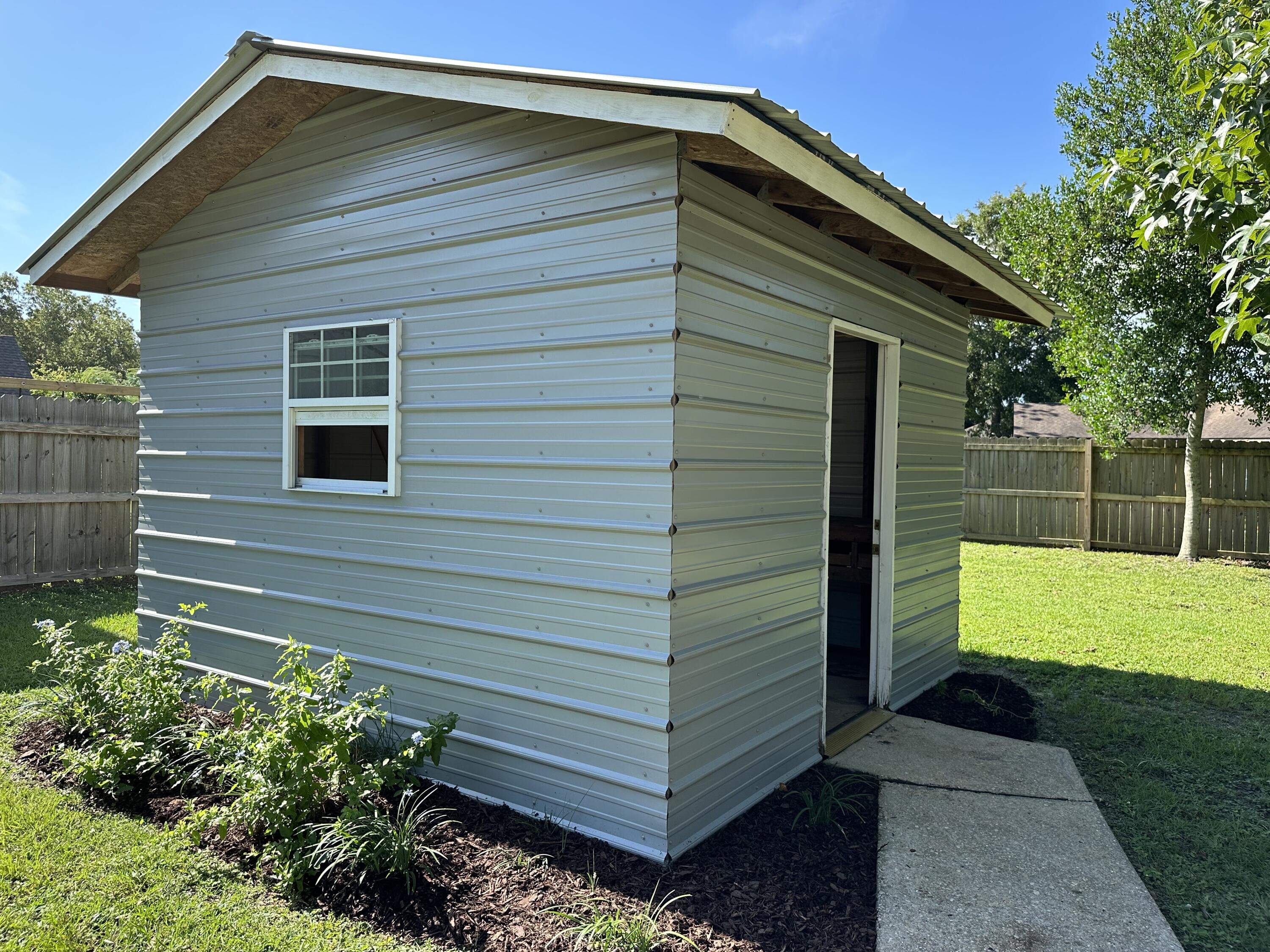 AUBURN HEIGHTS - Residential