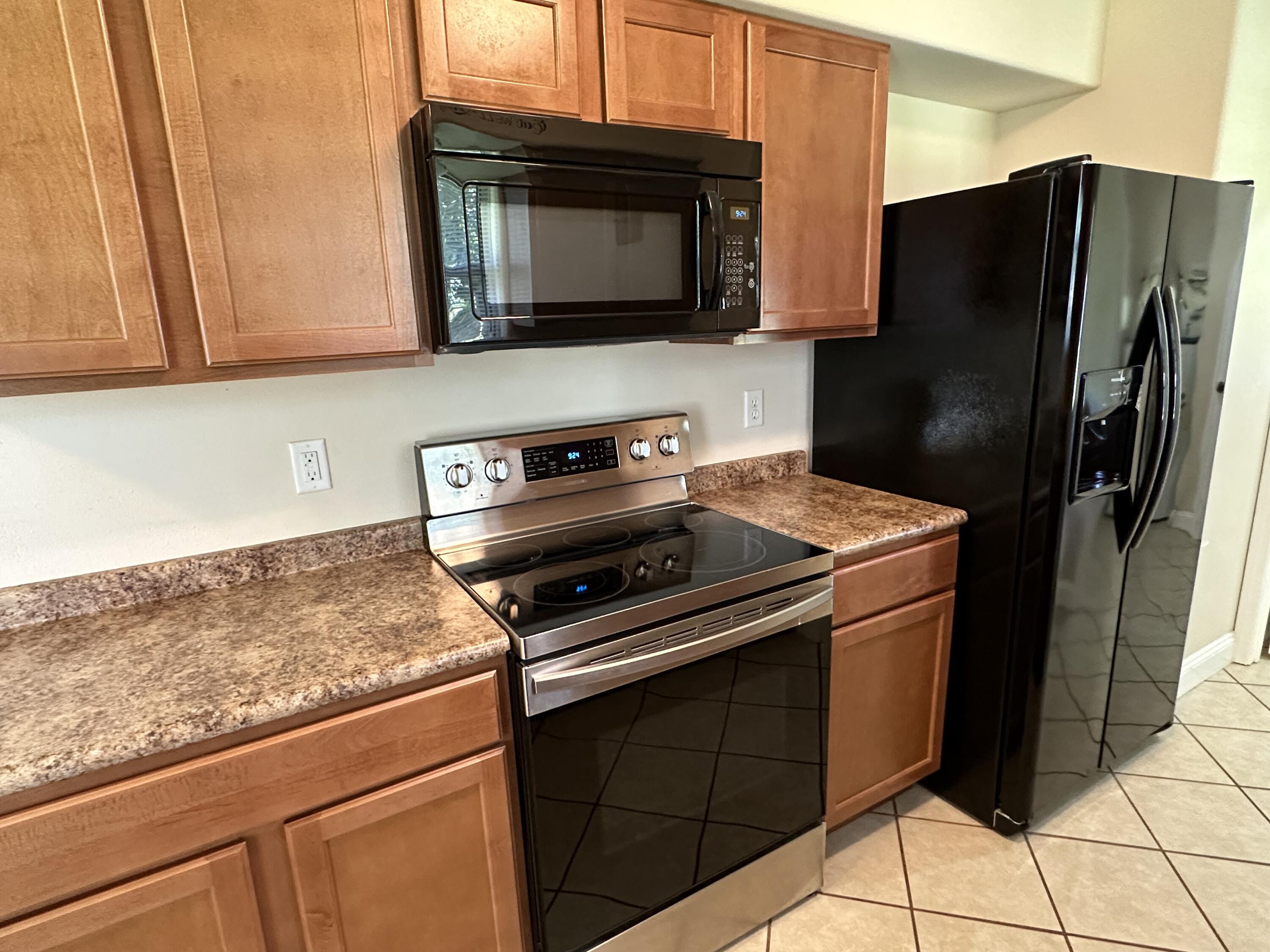 AUBURN HEIGHTS - Residential