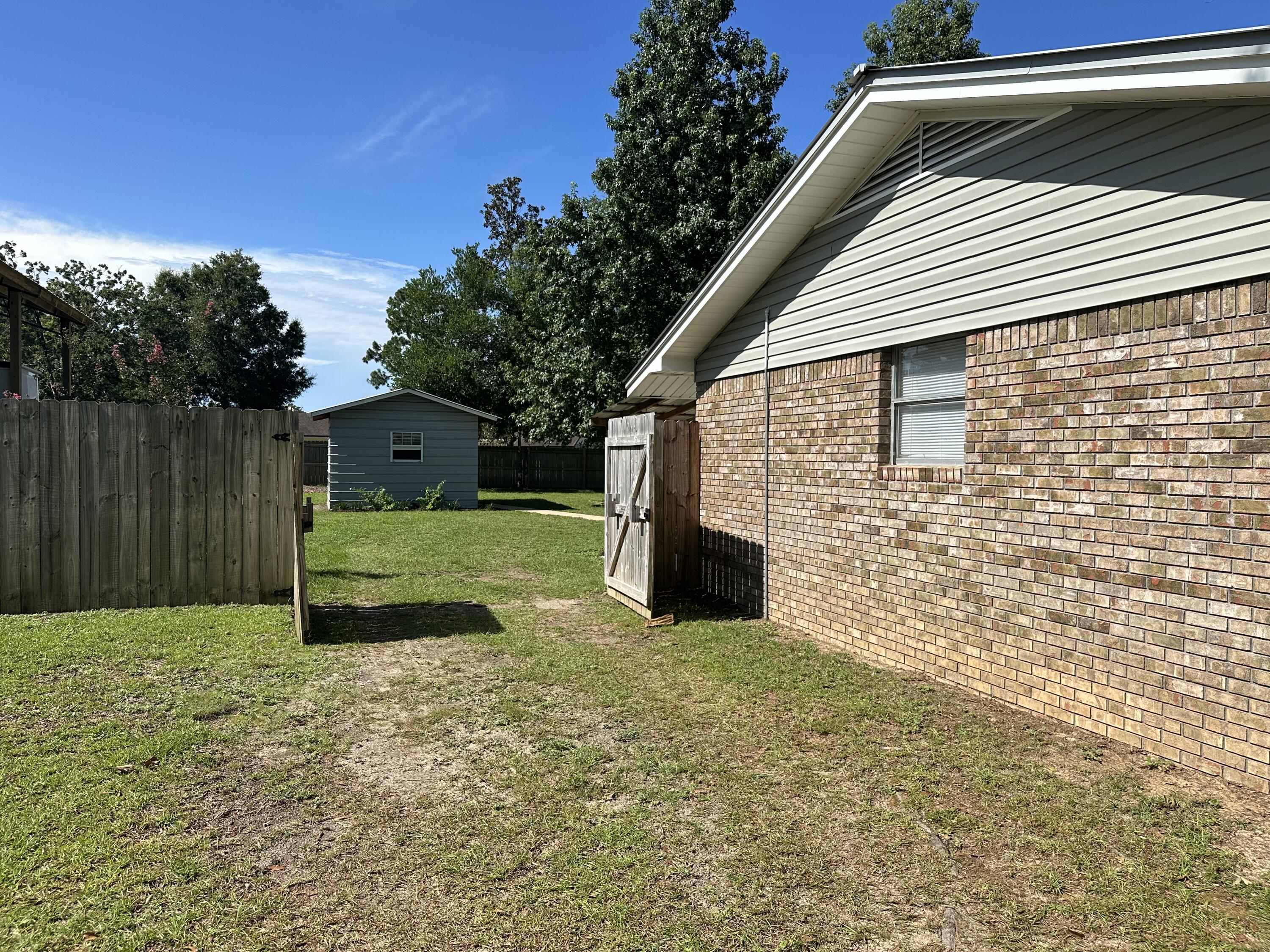 AUBURN HEIGHTS - Residential