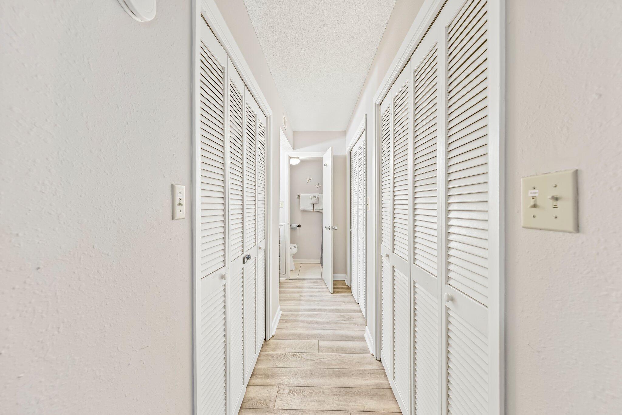 SEASCAPE CONDO GARDEN VILLA - Residential