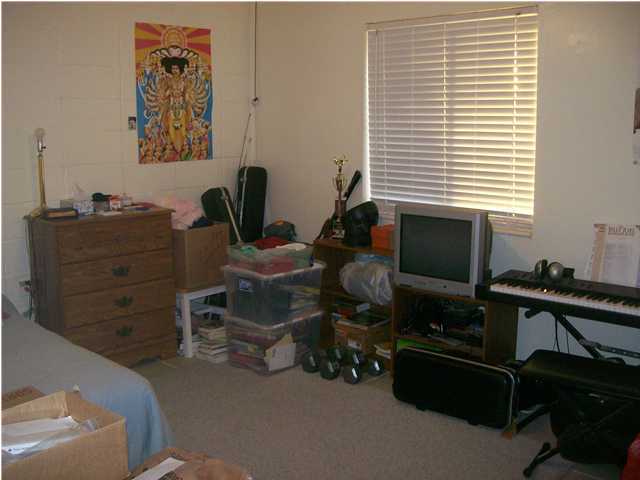 BREAKERS WEST - Residential Lease