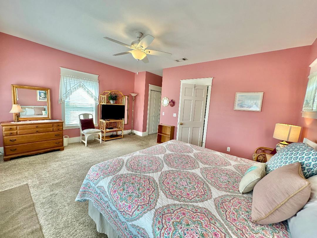 LAGUNA BEACH - Residential