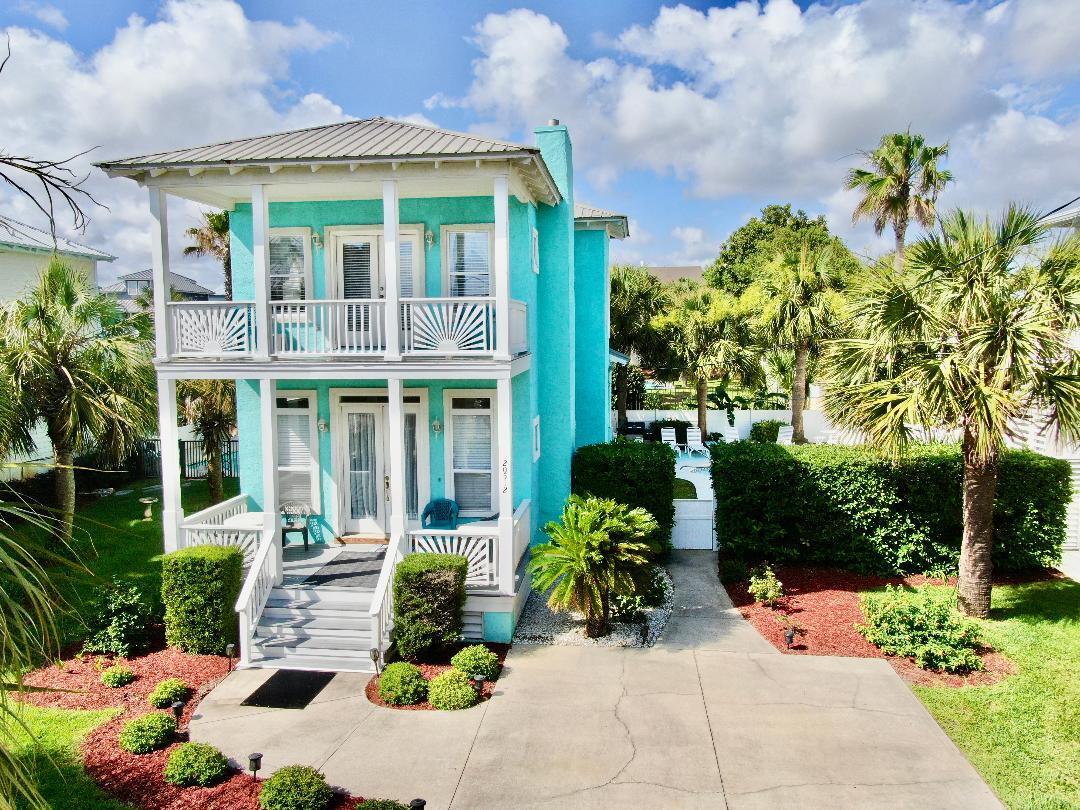 LAGUNA BEACH - Residential