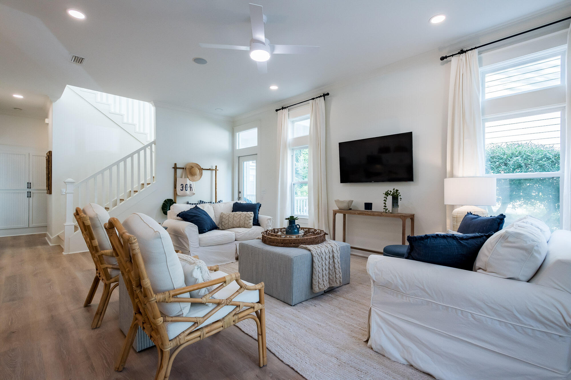 SUMMER'S EDGE - Residential