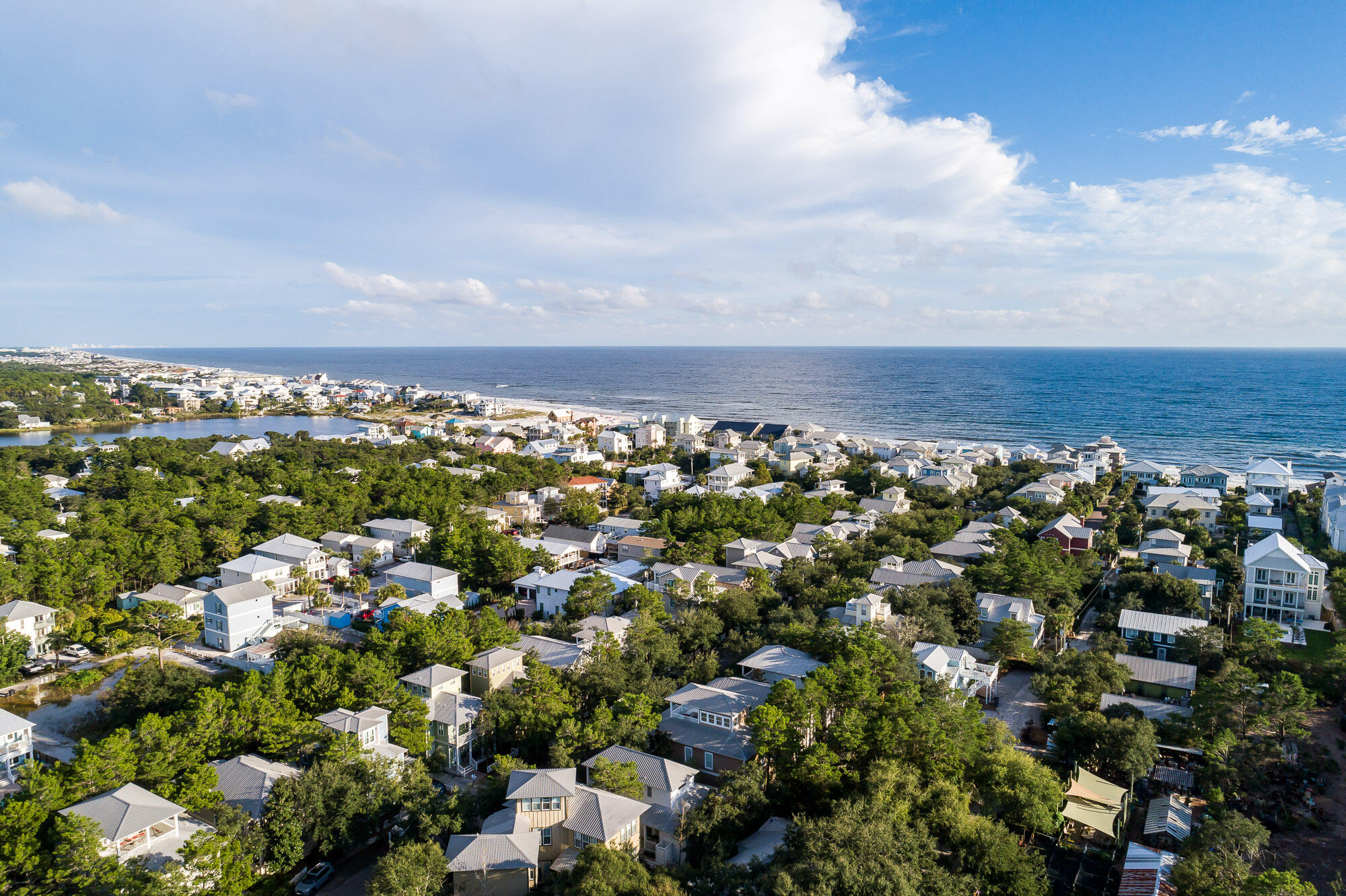 SUMMER'S EDGE - Residential