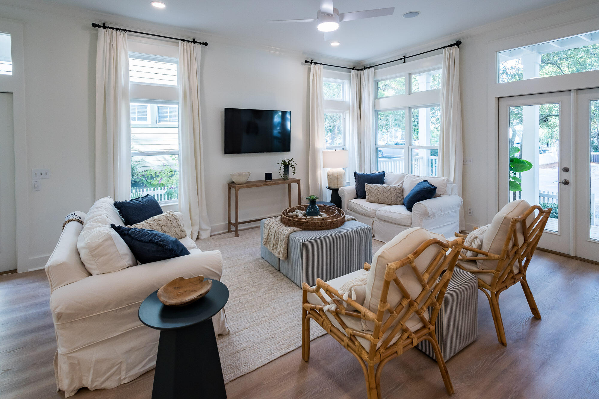 SUMMER'S EDGE - Residential