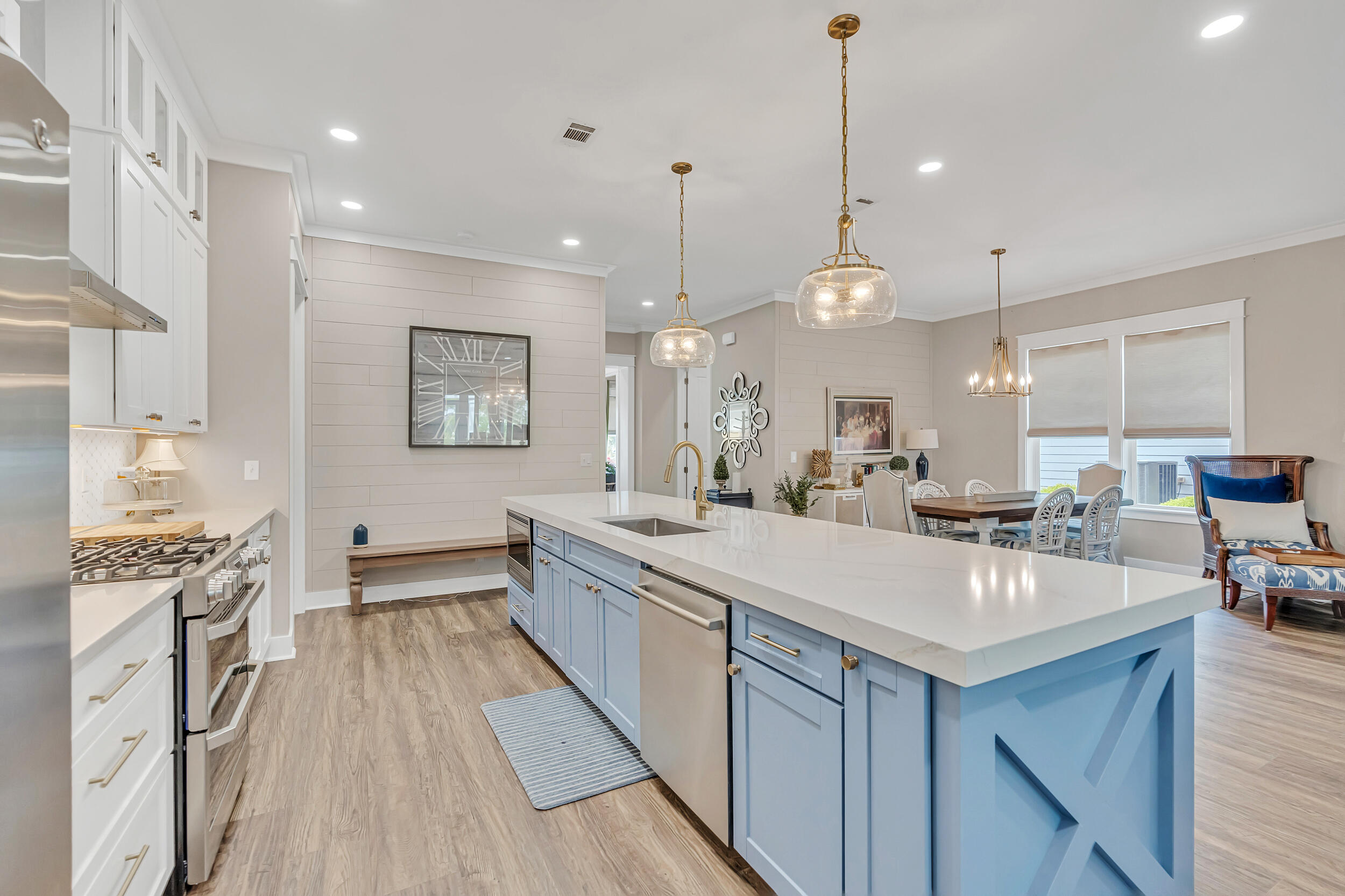 SPYGLASS HILL - Residential