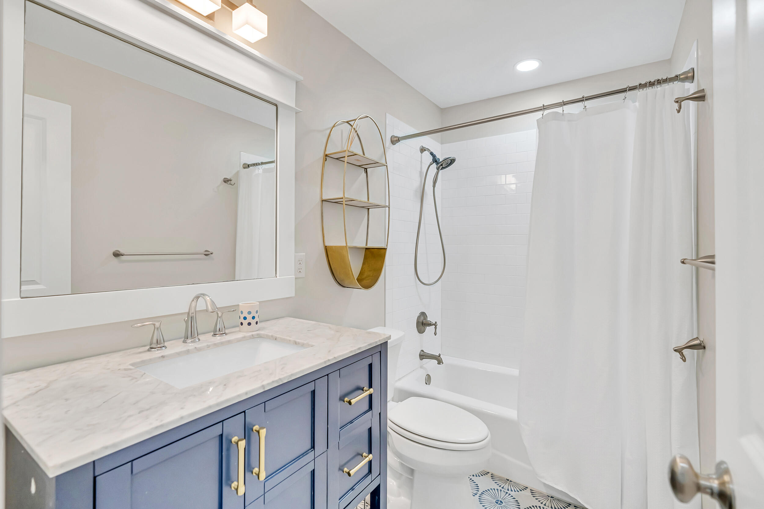 SPYGLASS HILL - Residential