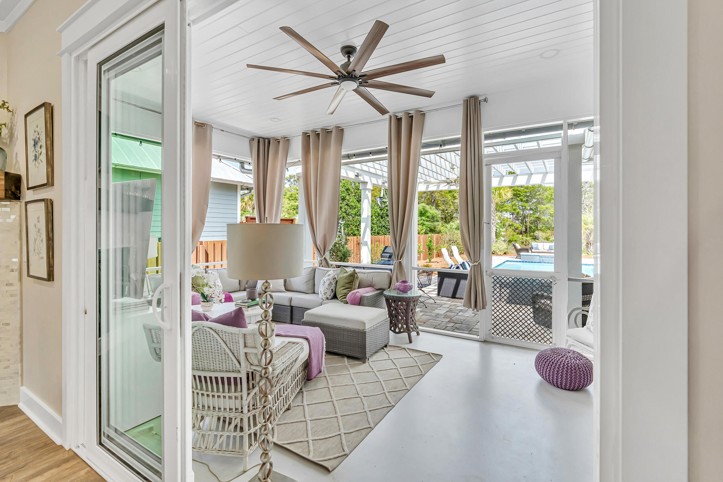 SPYGLASS HILL - Residential
