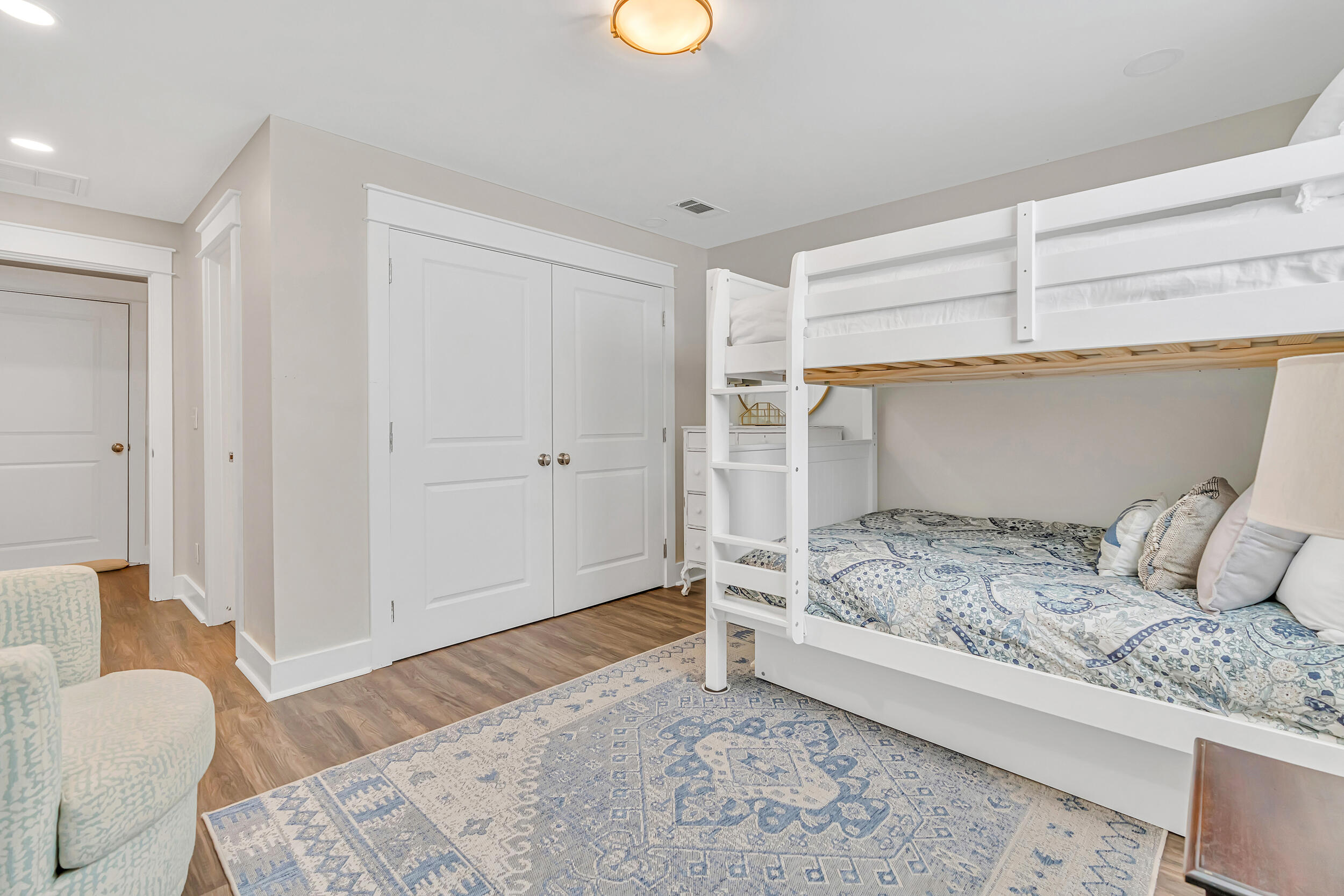 SPYGLASS HILL - Residential