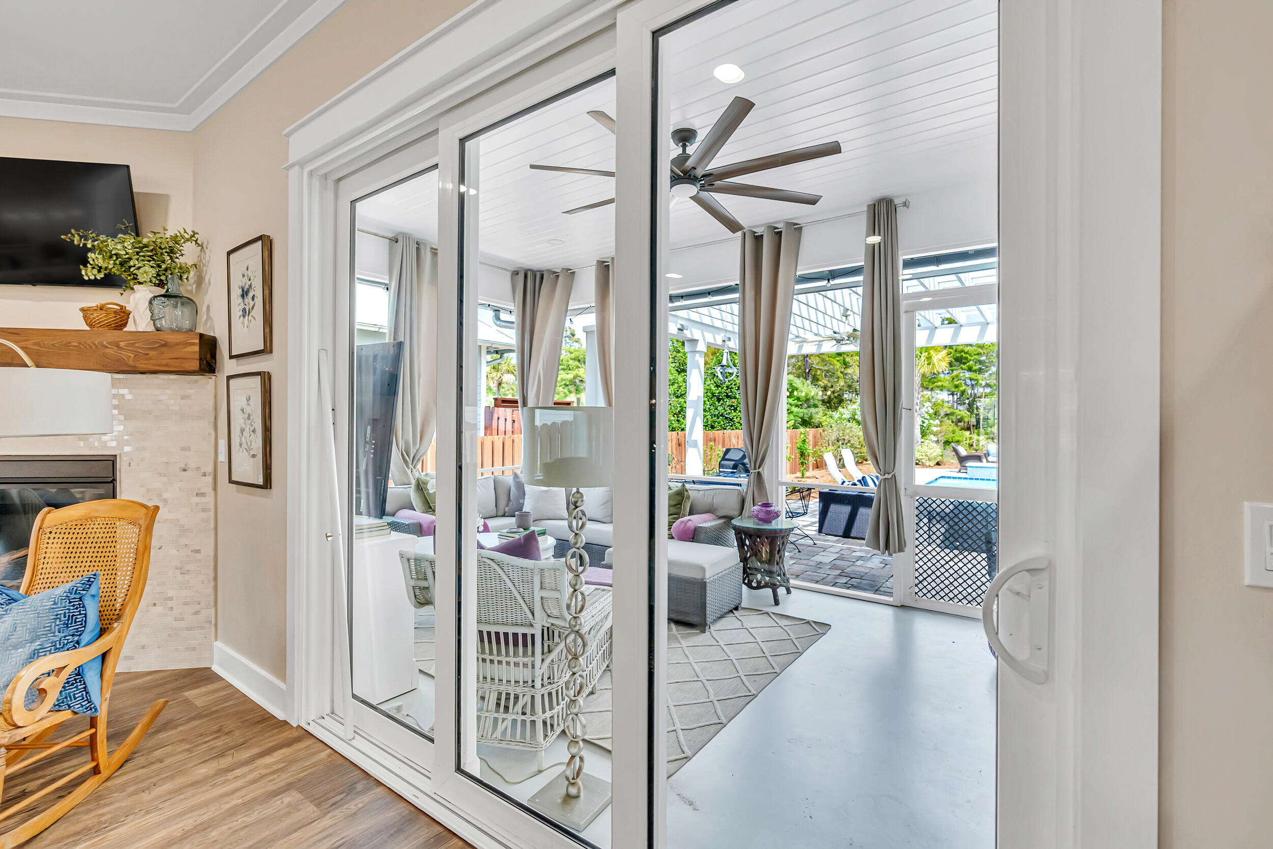 SPYGLASS HILL - Residential