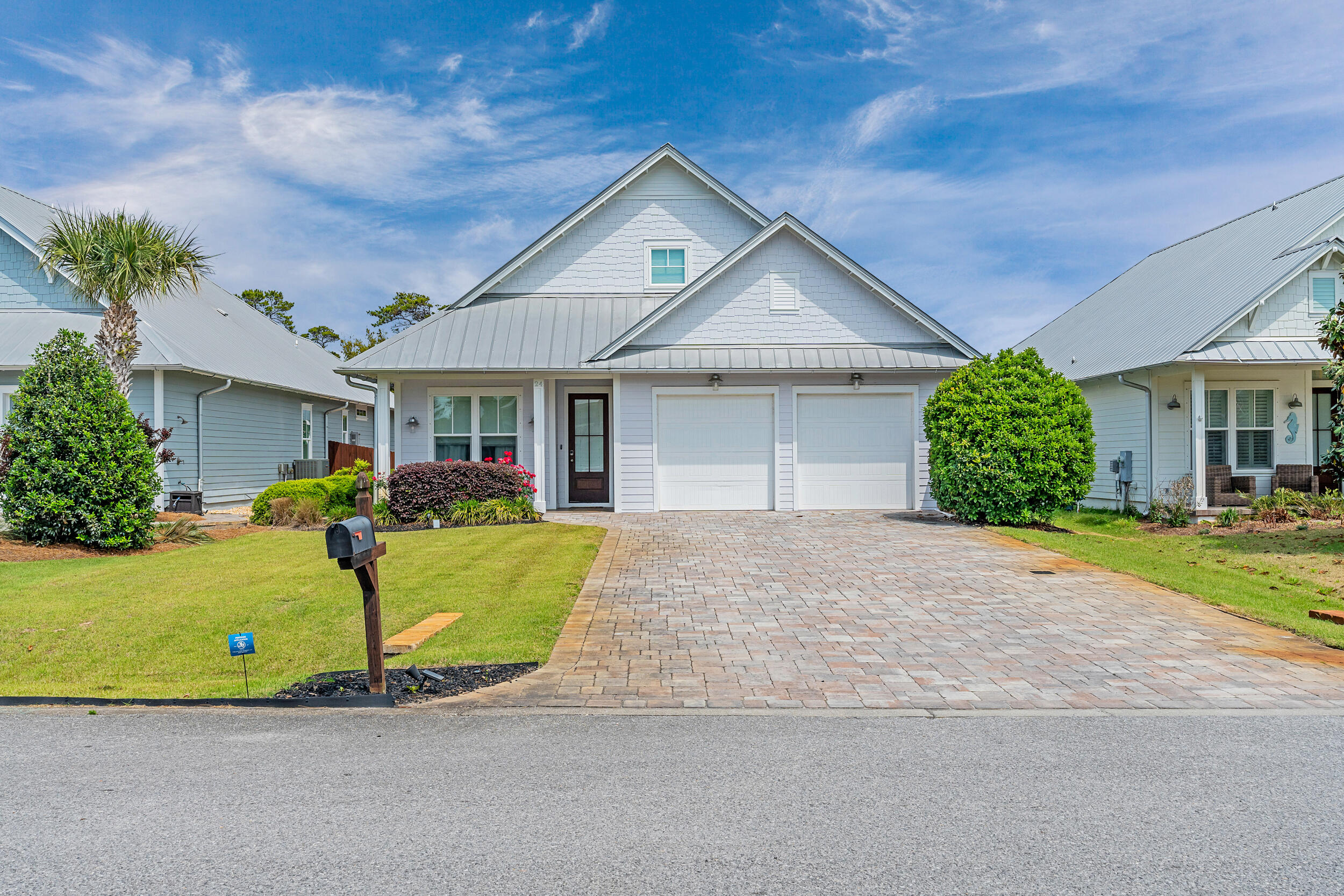 SPYGLASS HILL - Residential