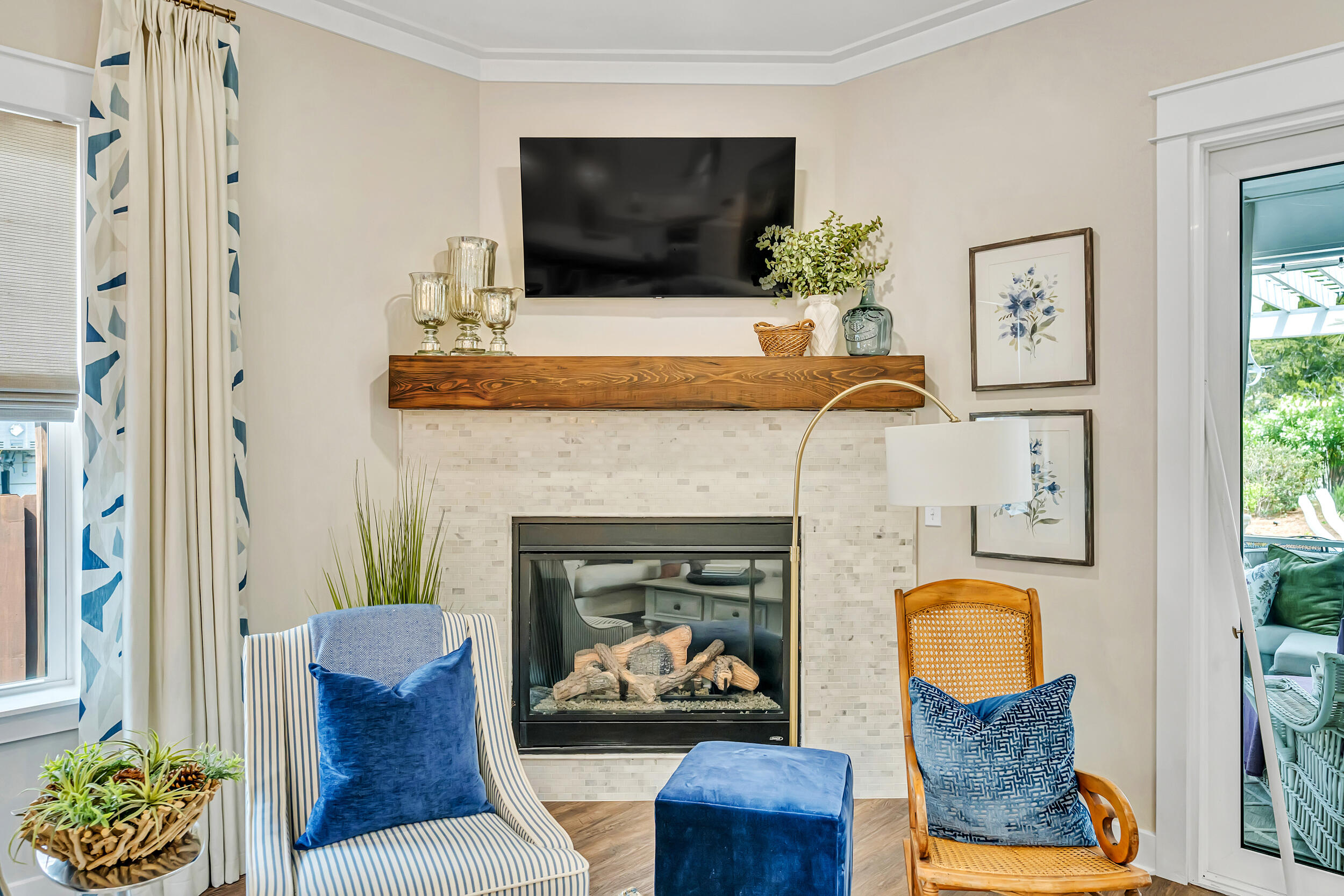 SPYGLASS HILL - Residential
