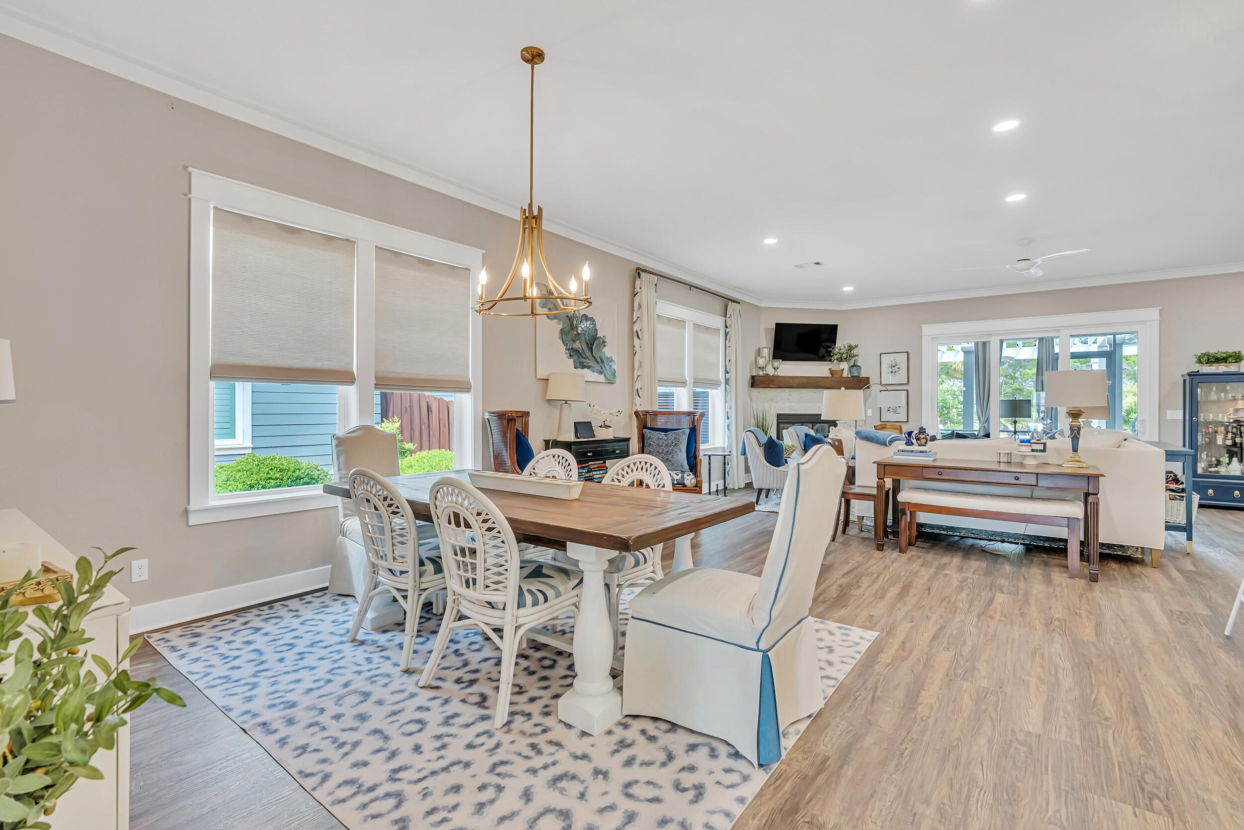 SPYGLASS HILL - Residential