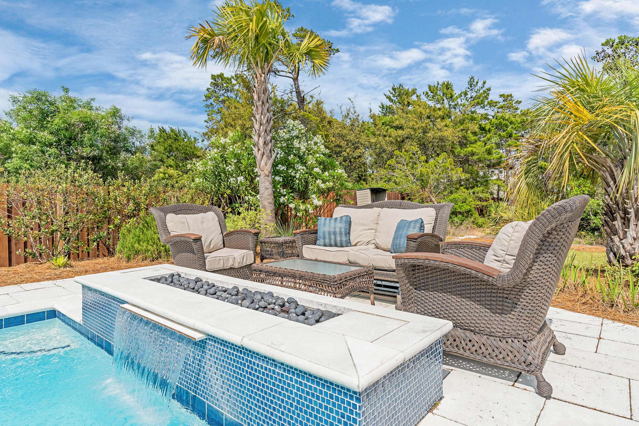 SPYGLASS HILL - Residential
