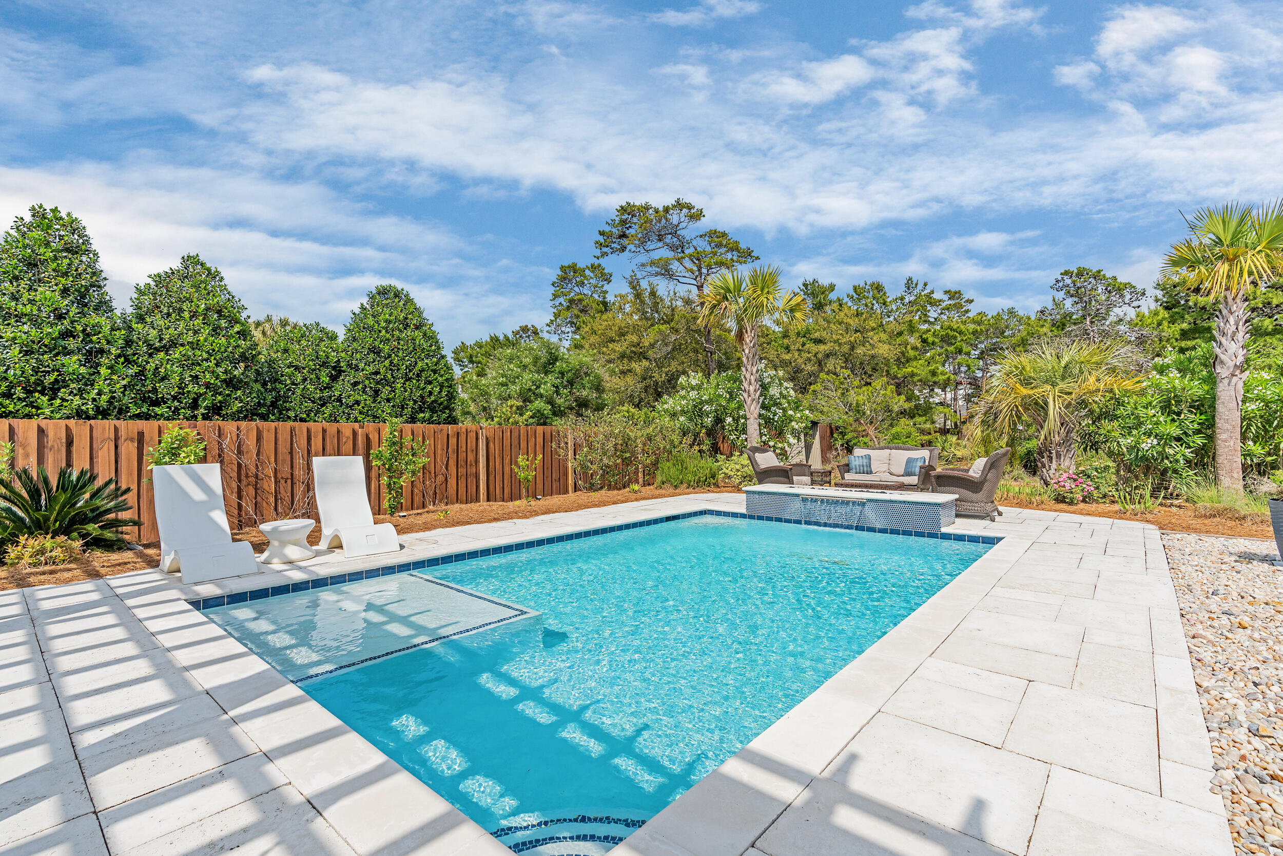 SPYGLASS HILL - Residential