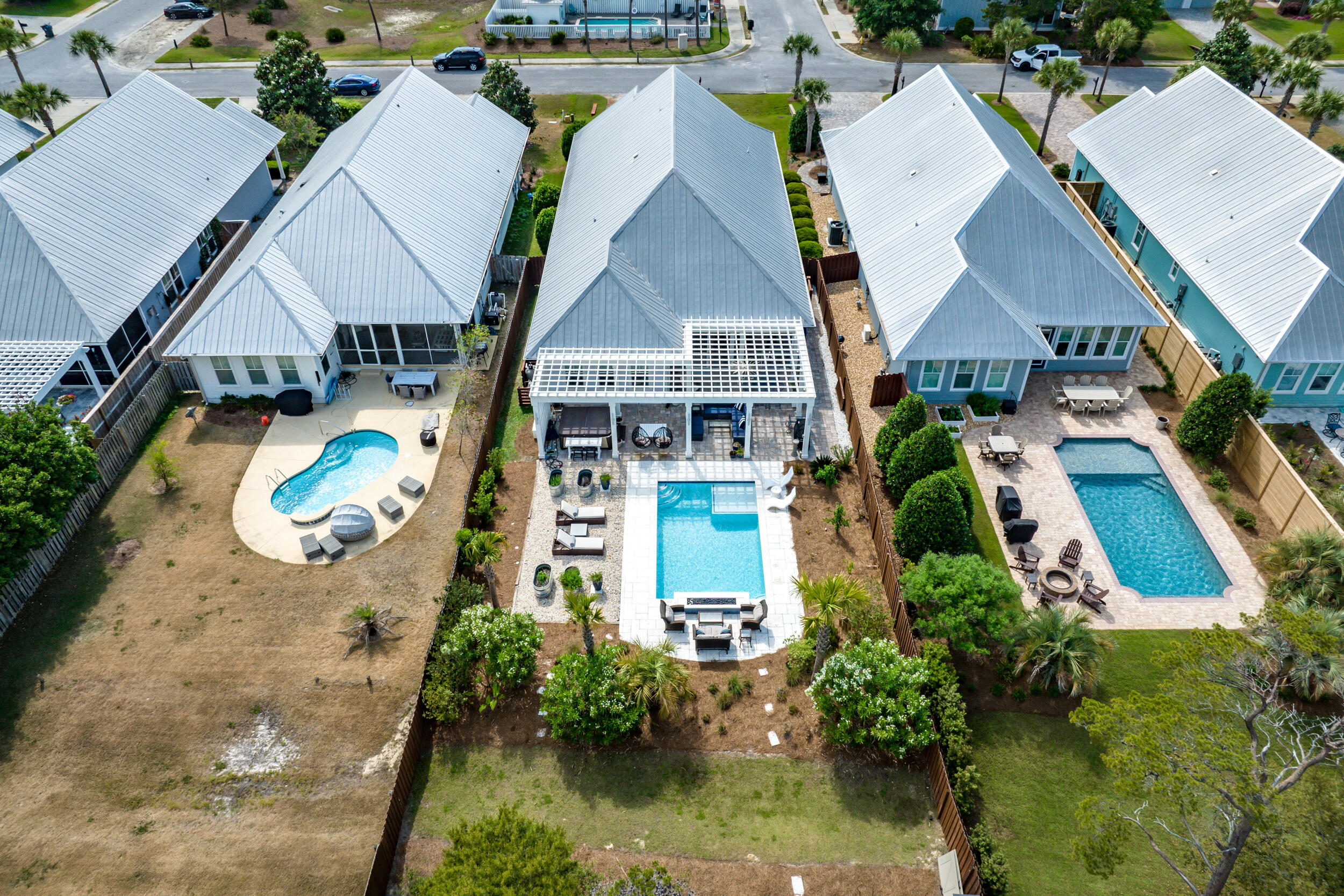 SPYGLASS HILL - Residential