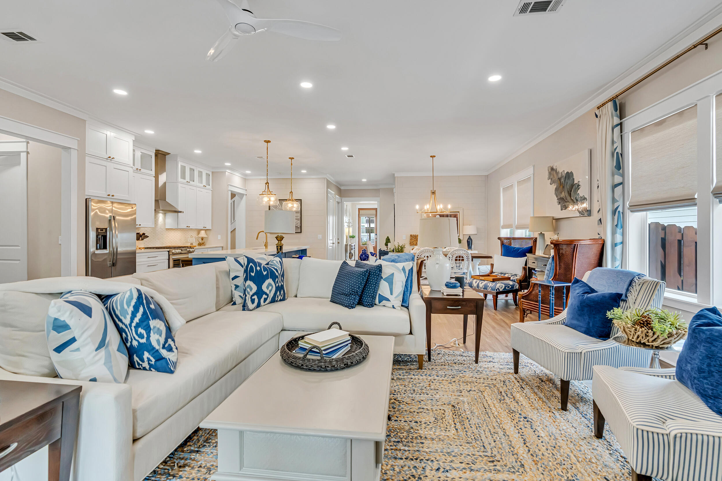 SPYGLASS HILL - Residential