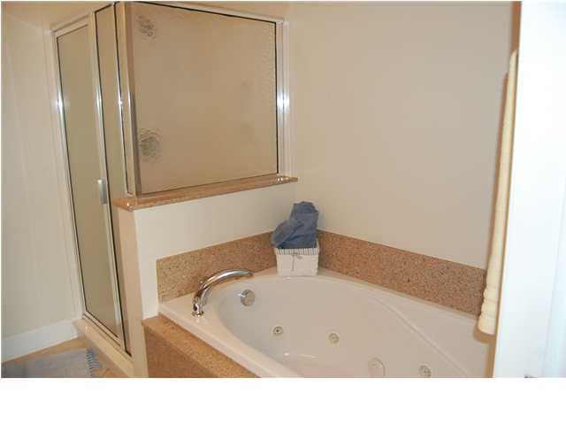 SHELL HARBOR CONDOMI - Residential Lease