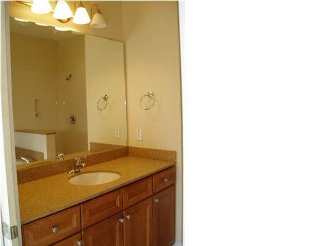 SHELL HARBOR CONDOMI - Residential Lease