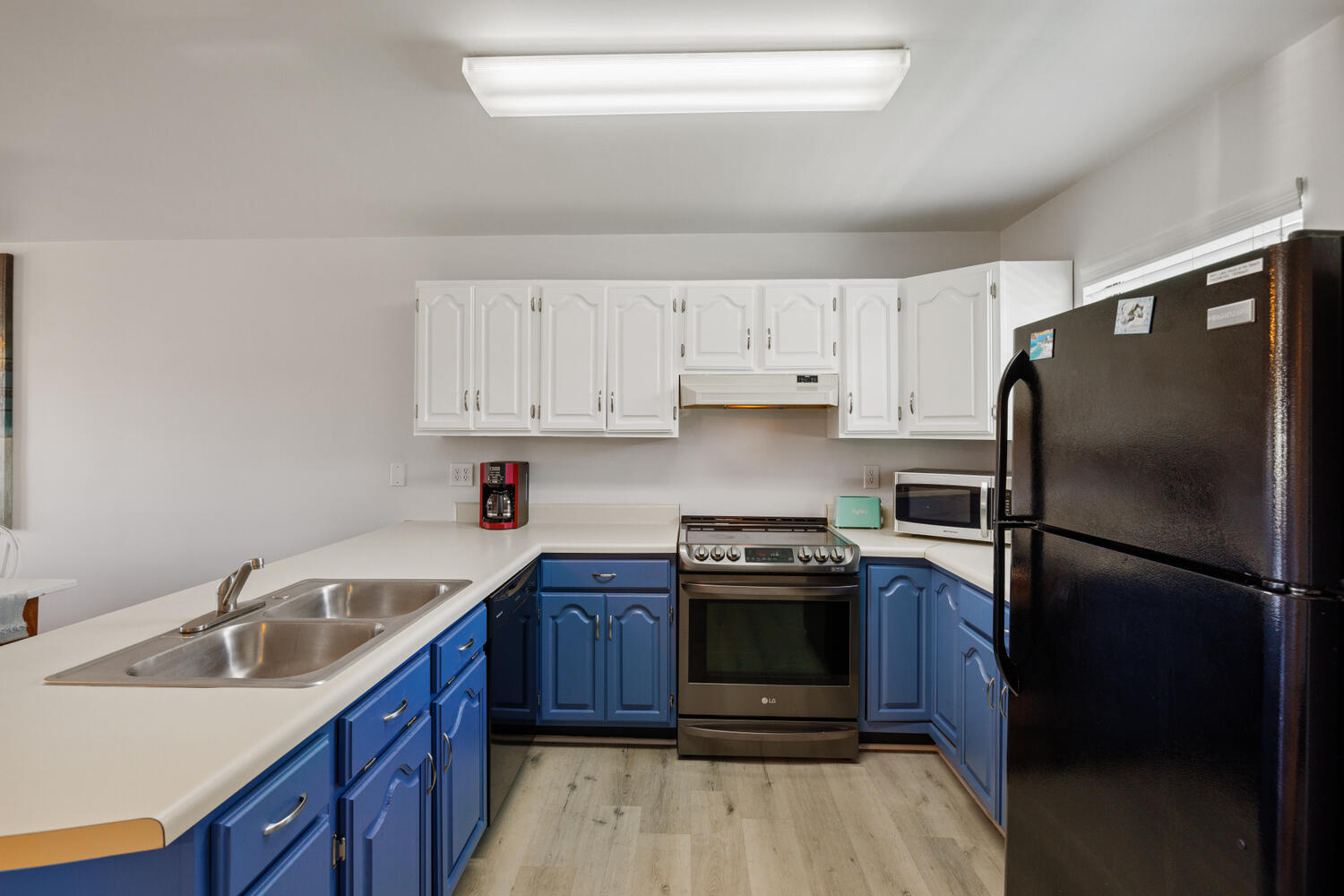 PIRATES COVE INLET - Residential