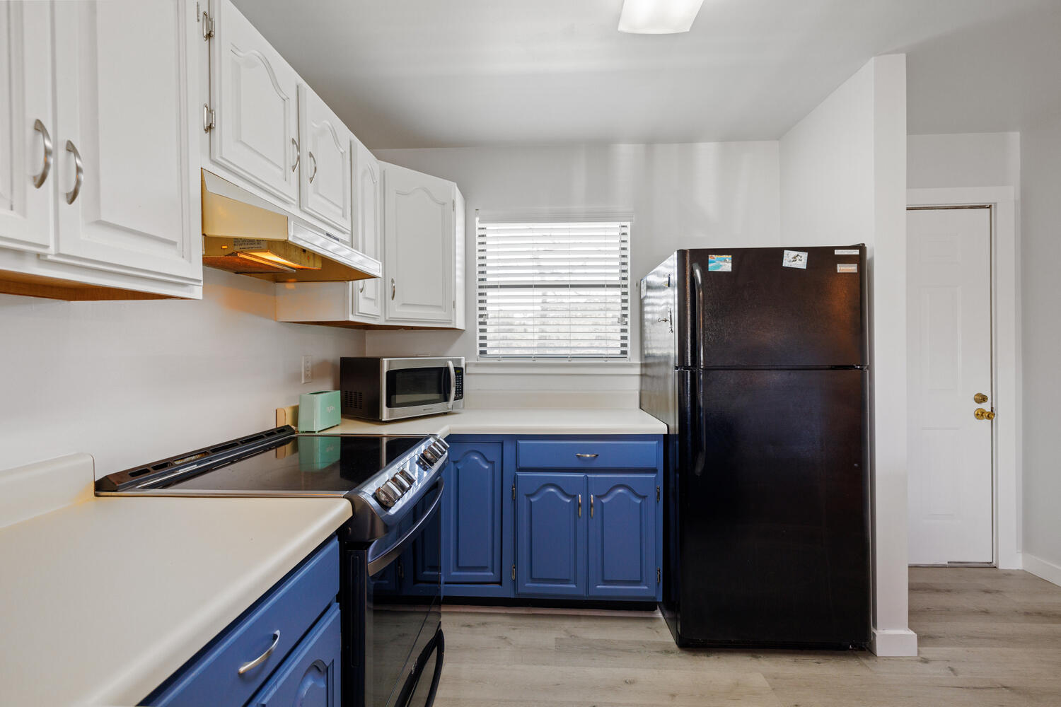 PIRATES COVE INLET - Residential