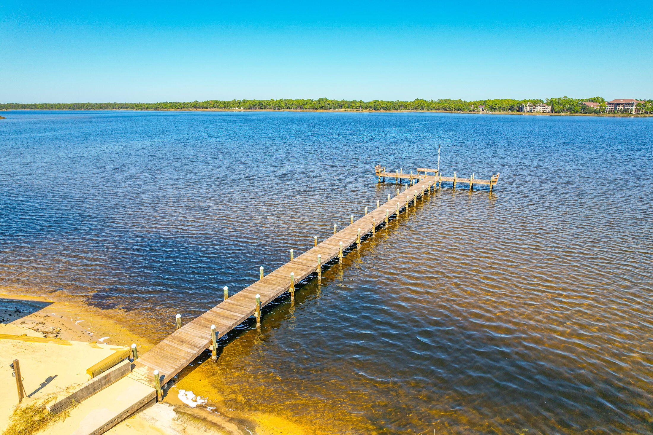PIRATES COVE INLET - Residential
