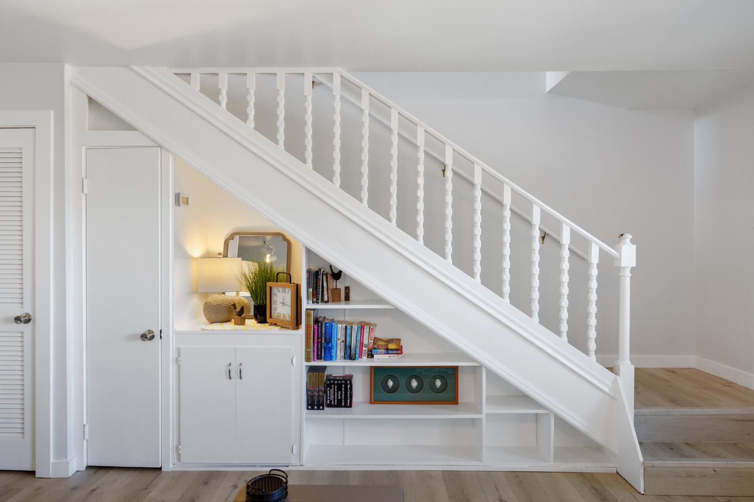 PIRATES COVE INLET - Residential