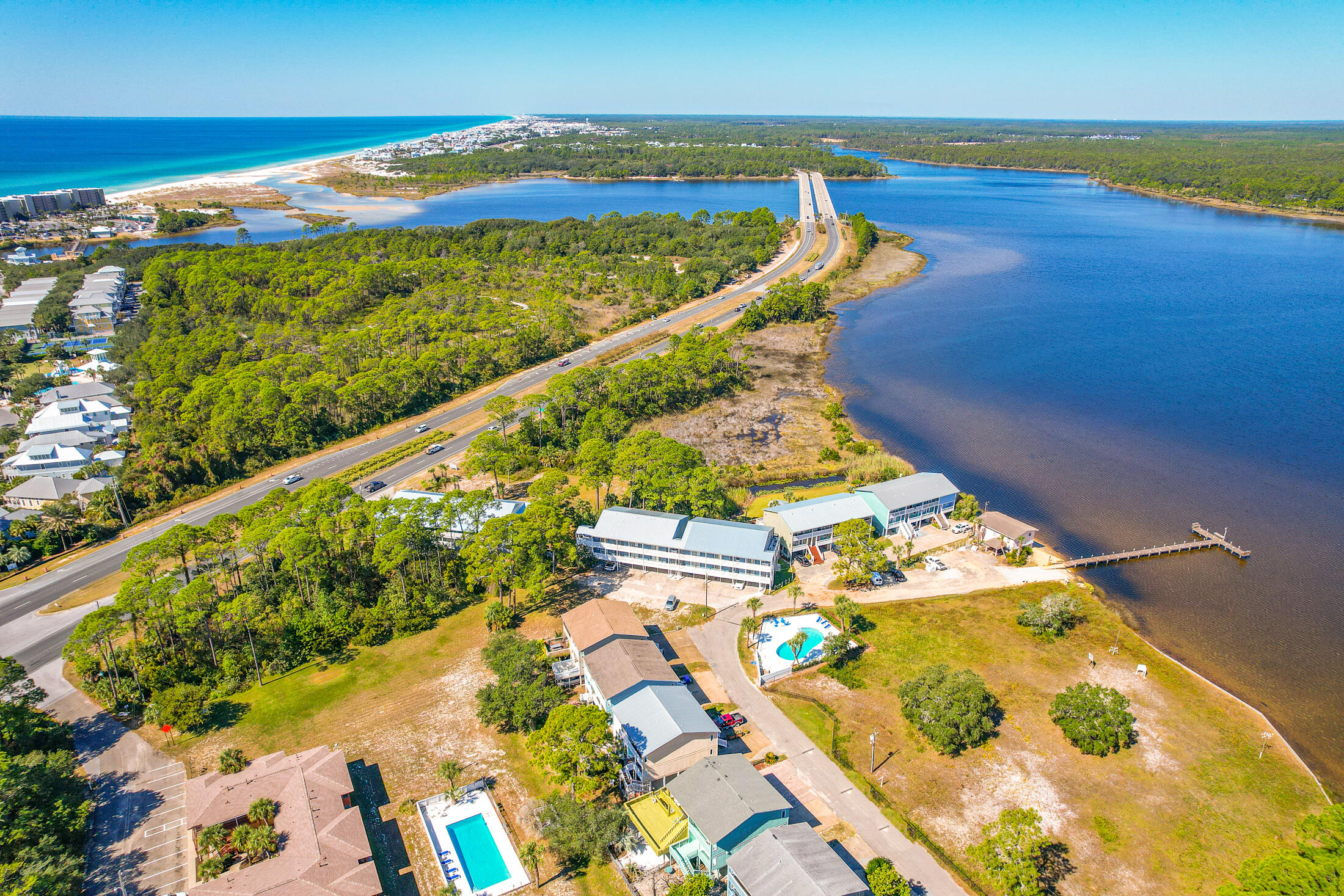 PIRATES COVE INLET - Residential