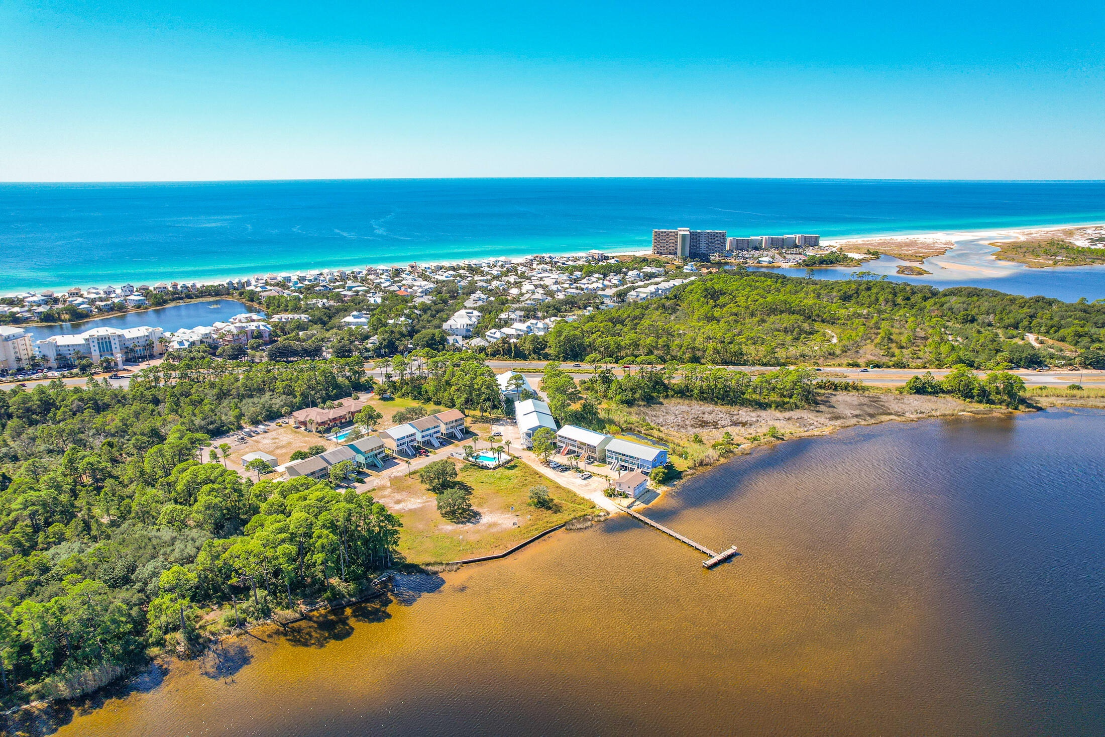 PIRATES COVE INLET - Residential
