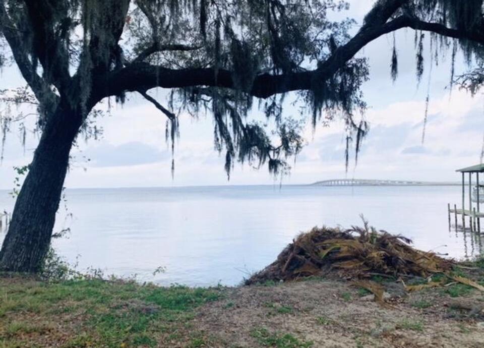 LIGHTHOUSE POINTE - Residential