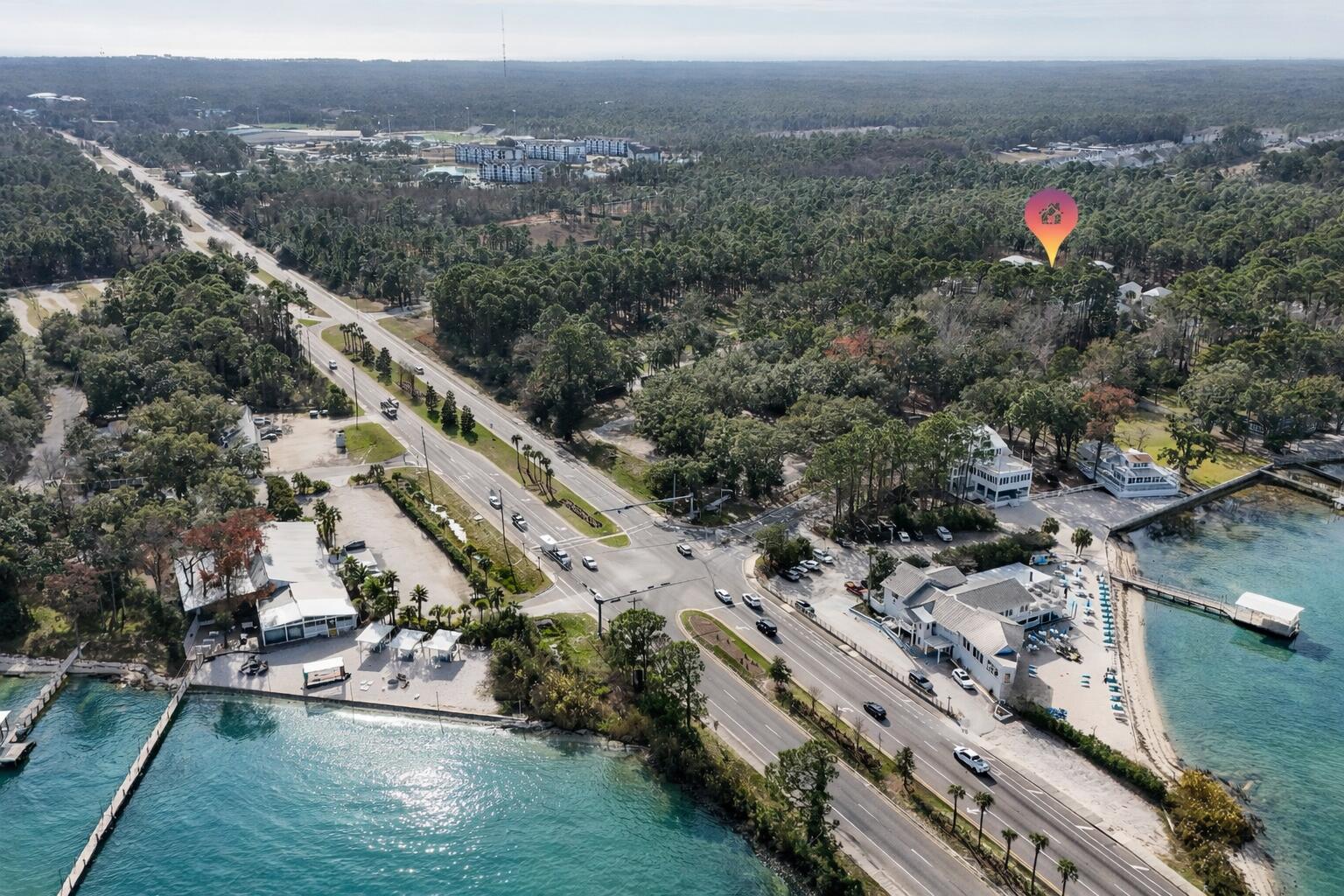 LIGHTHOUSE POINTE - Residential