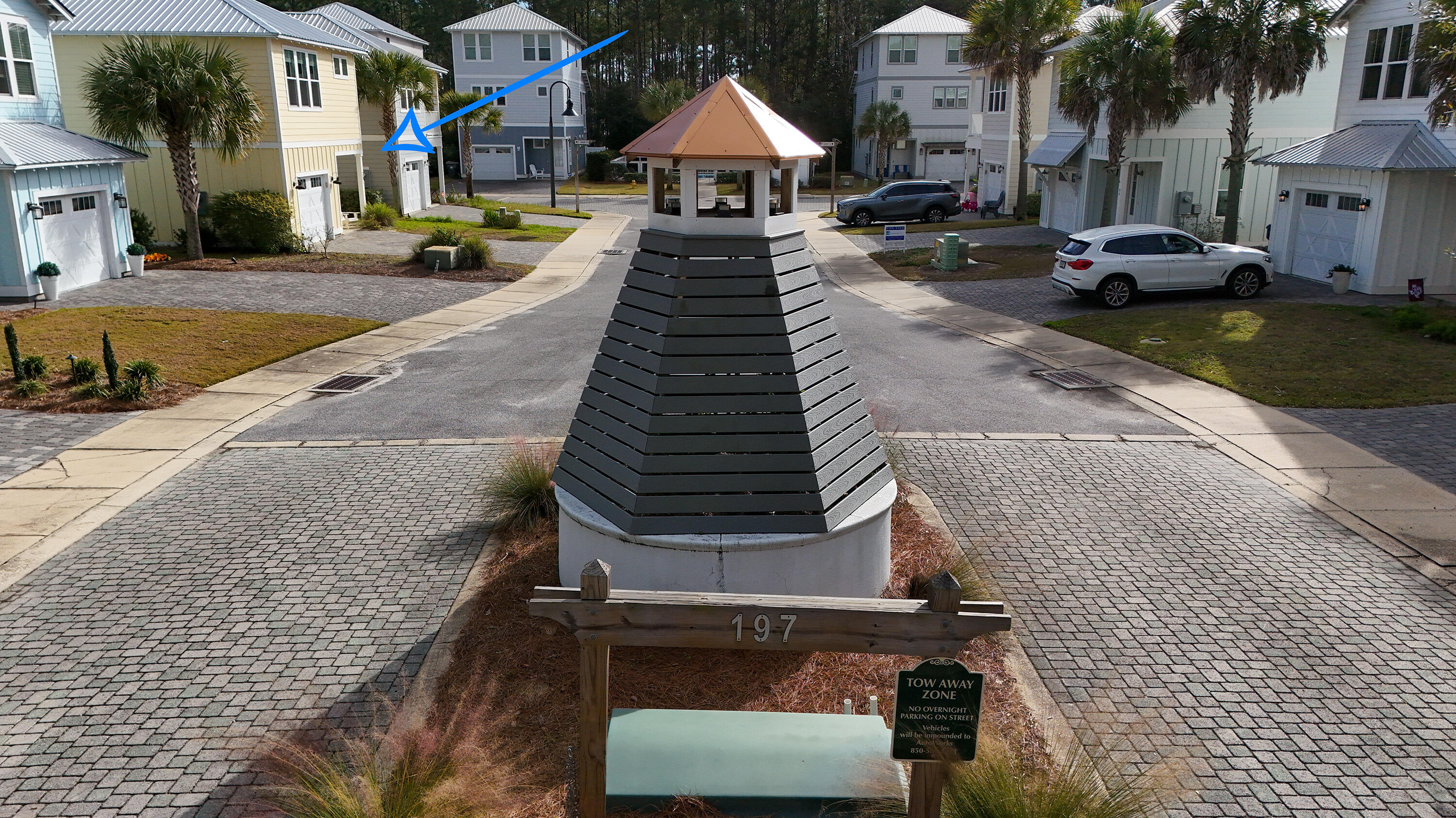 LIGHTHOUSE POINTE - Residential