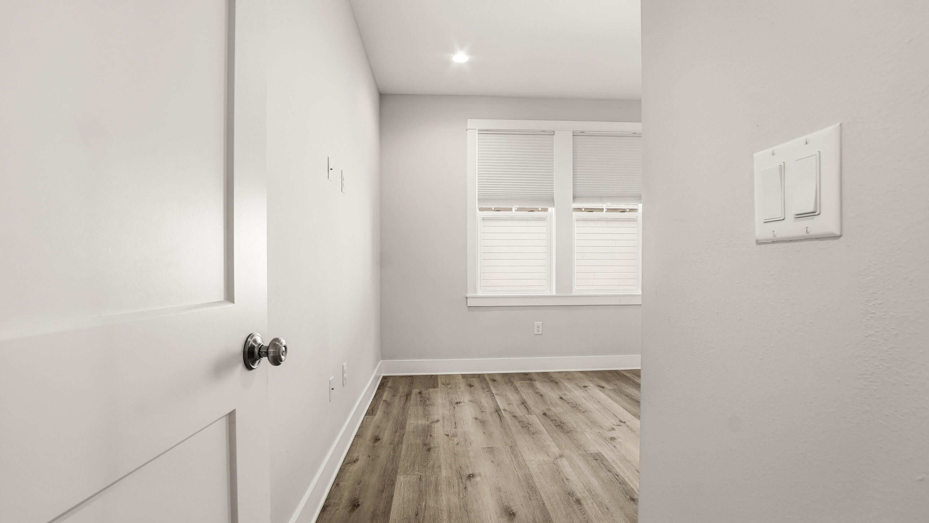 LIGHTHOUSE POINTE - Residential