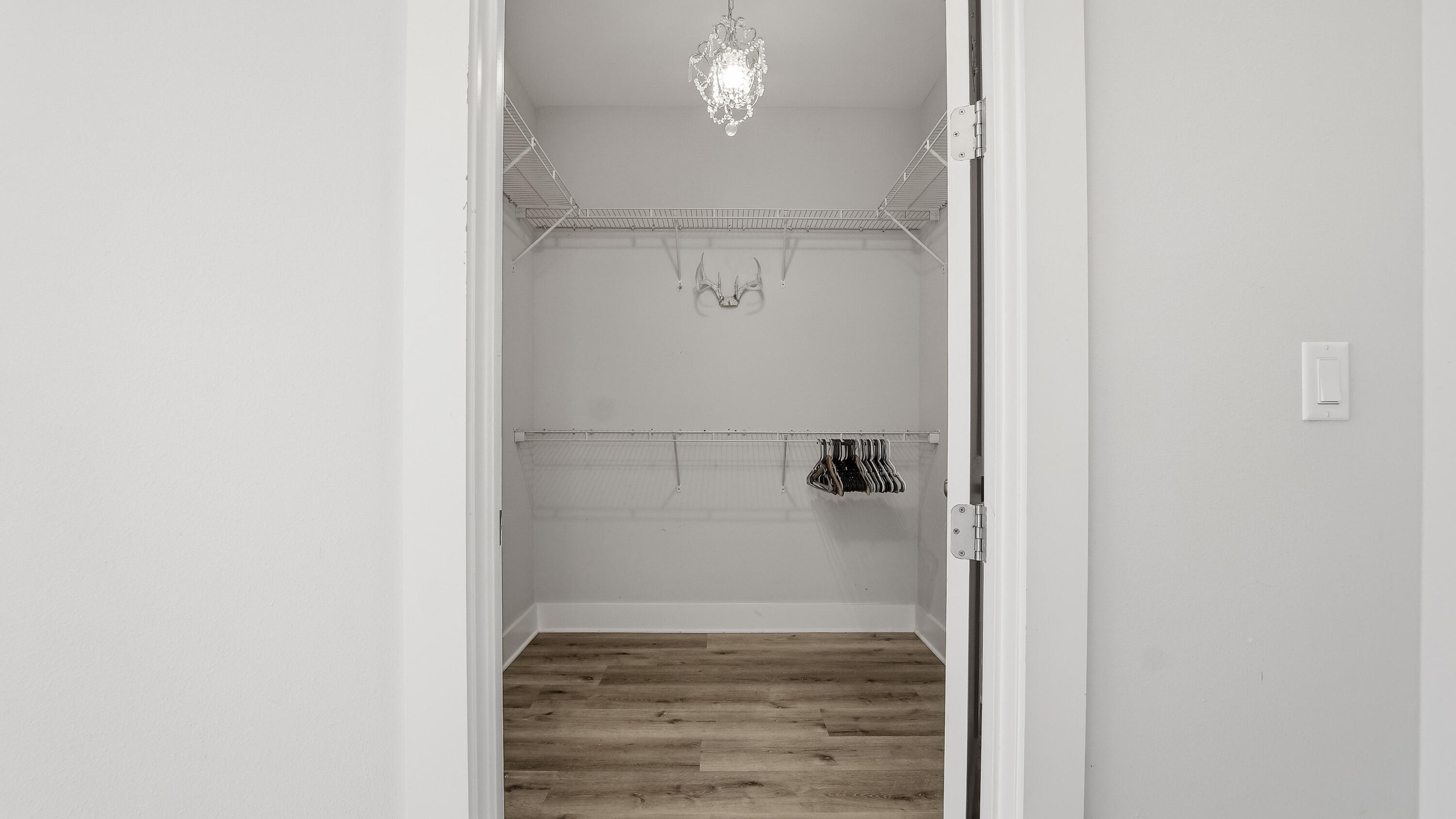 LIGHTHOUSE POINTE - Residential