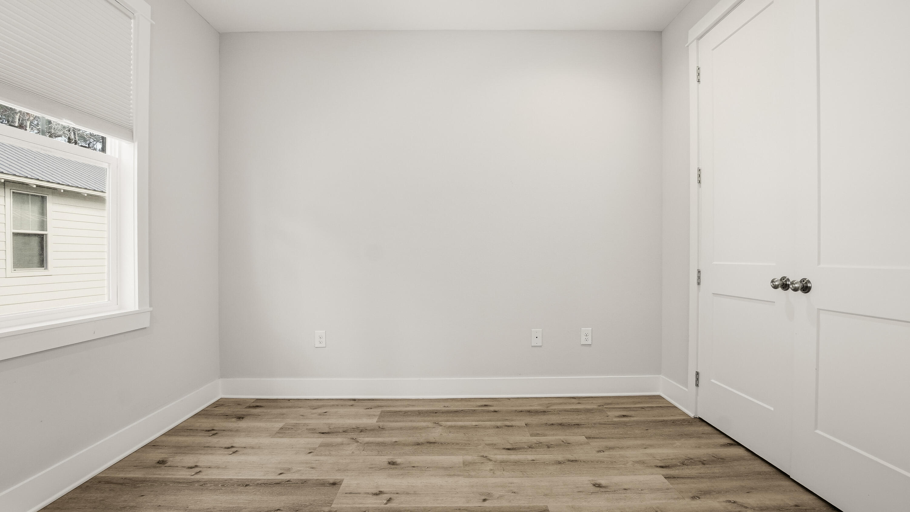 LIGHTHOUSE POINTE - Residential