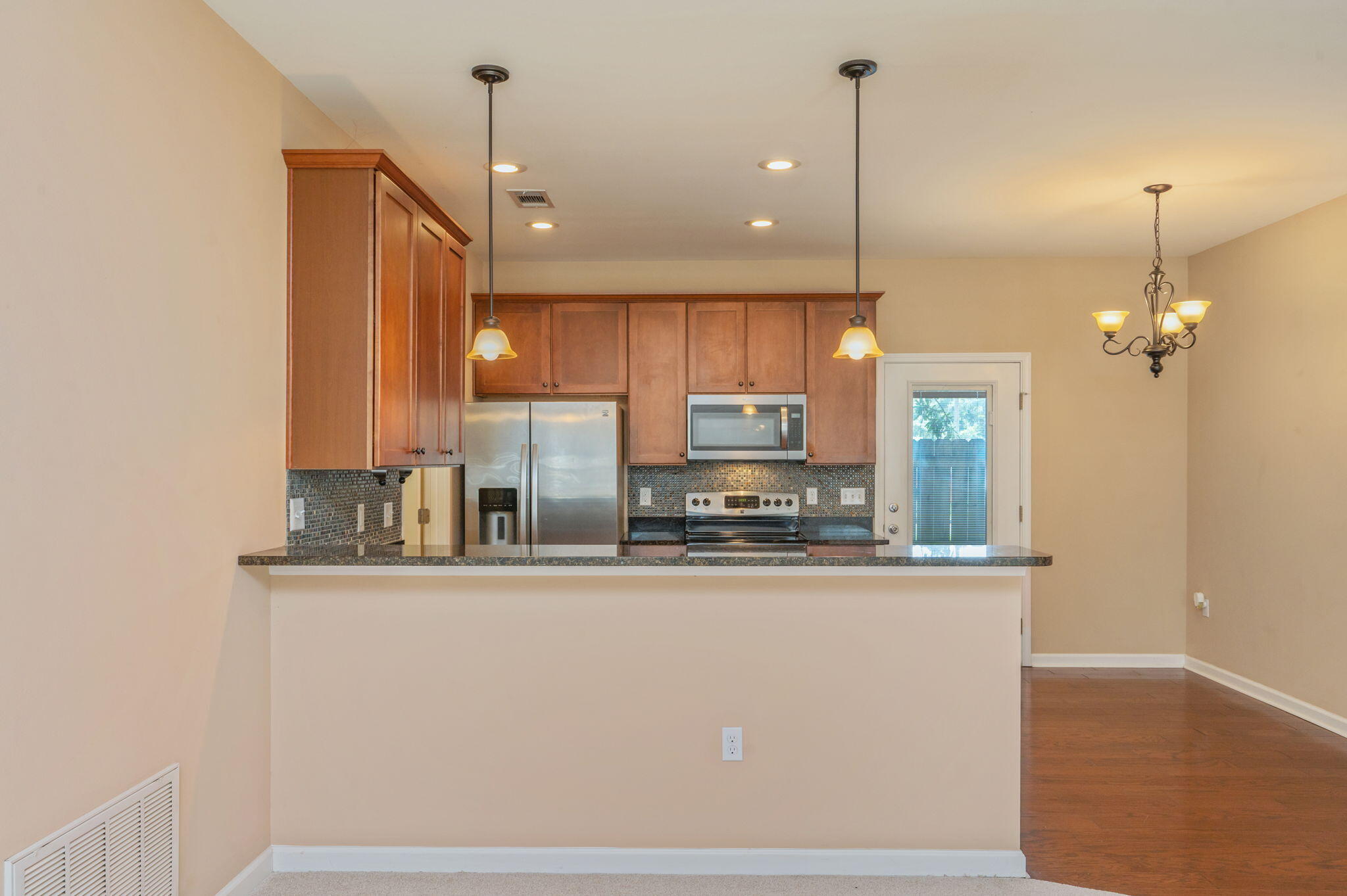 REDWOOD VILLAGE - Residential Lease