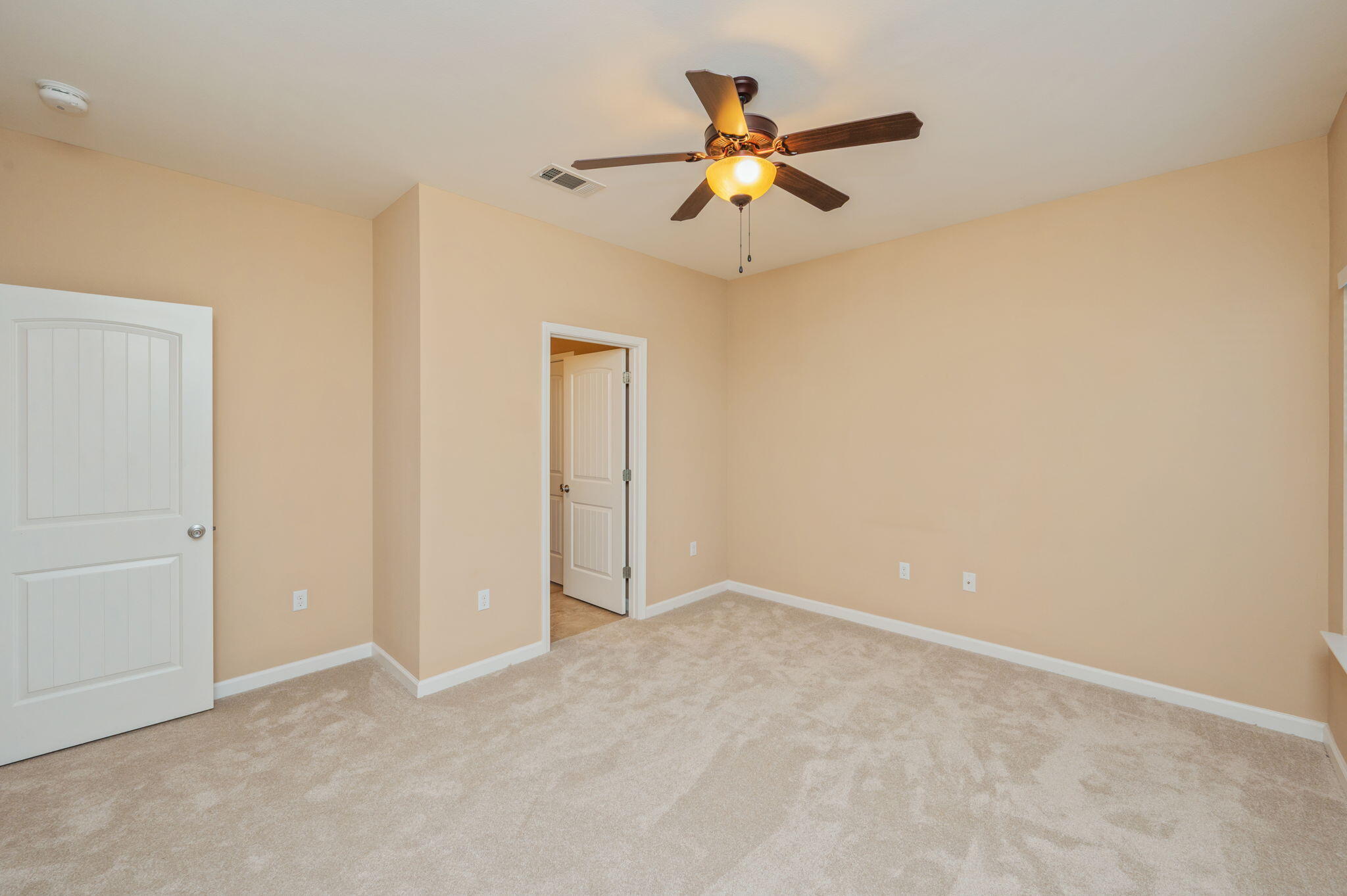 REDWOOD VILLAGE - Residential Lease