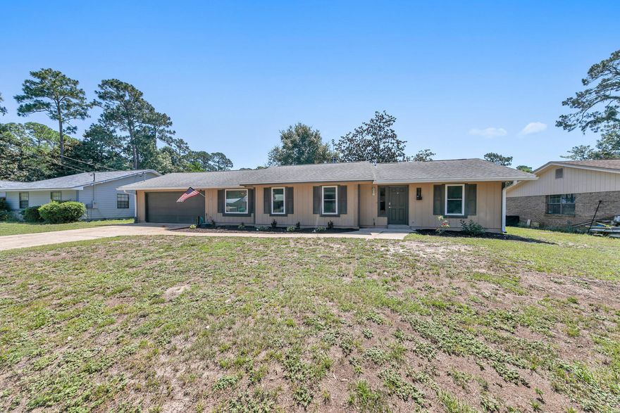 FANTASTIC, RENOVATED HOME ON LARGE .28 ACRE LOT IN GREAT NEIGHBORHOOD. Located just minutes from schools, shopping,Rocky Bayou boat ramp, & 20 min from Eglin AFB, embrace the Niceville lifestyle you've dreamed of.  COMPLETELY REMODELED IN 2015, enjoy the beautiful kitchen w/granite counters & GAS stove, updated bathrooms, engineered hardwood flooring, newer windows, doors, trim, scraped ceilings & more.  The giant Great rm w/fireplace & vaulted ceiling flows effortlessly into the bright kitchen & dining area.  You'll love the spacious master BR w/walk-in closet & adjoining bathroom w/custom walk-in-shower & his & her vanities. 11 Yr roof provides peace of mind. Dine alfresco or entertain from the large patio in your  large, fenced, private backyard. Act now as this beauty won't last long.
