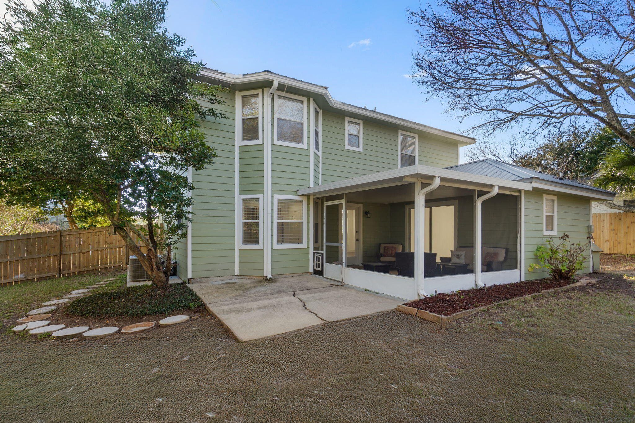 SHALIMAR - Residential