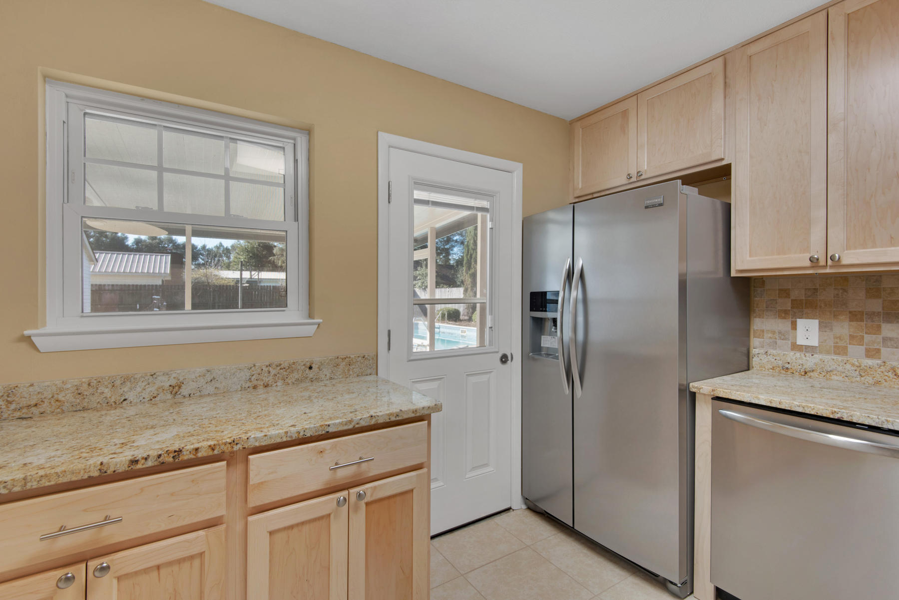 CAROL ANNE MANOR 1ST ADDN - Residential