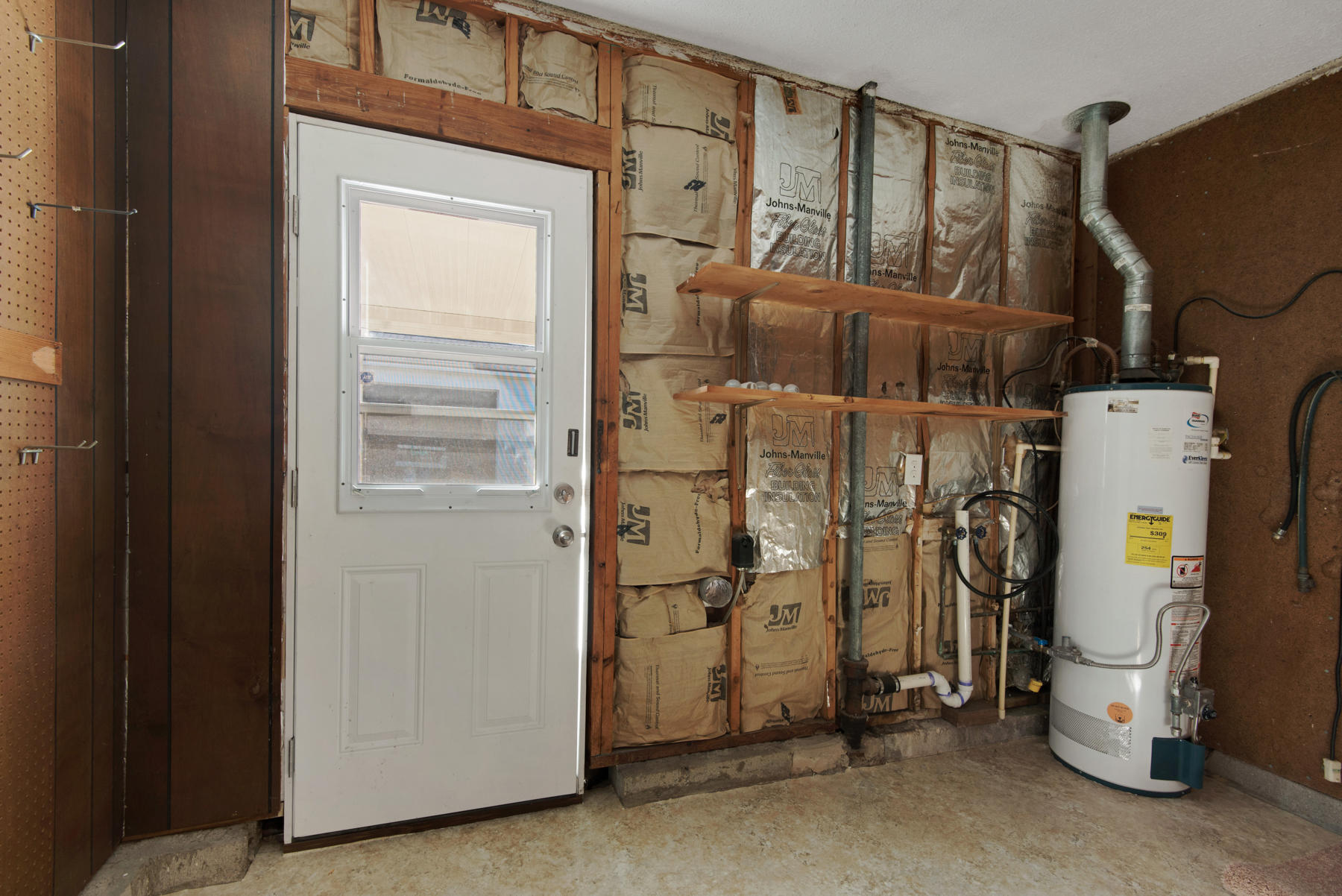 CAROL ANNE MANOR 1ST ADDN - Residential