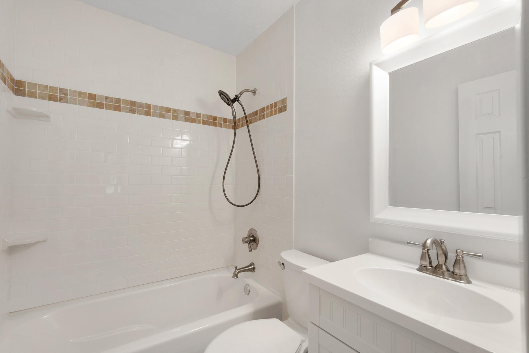 CAROL ANNE MANOR 1ST ADDN - Residential
